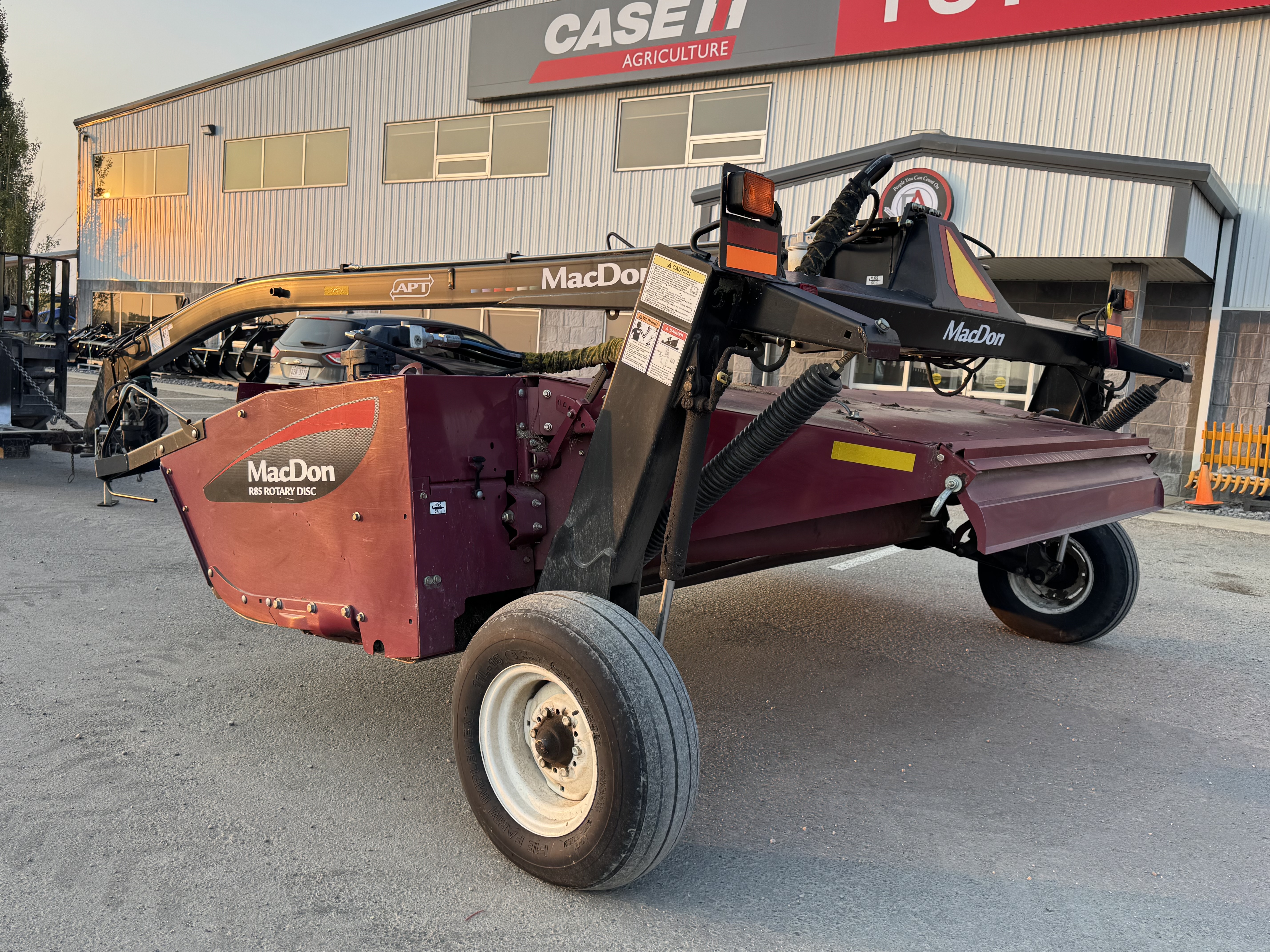 2012 MacDon R85 Mower Conditioner