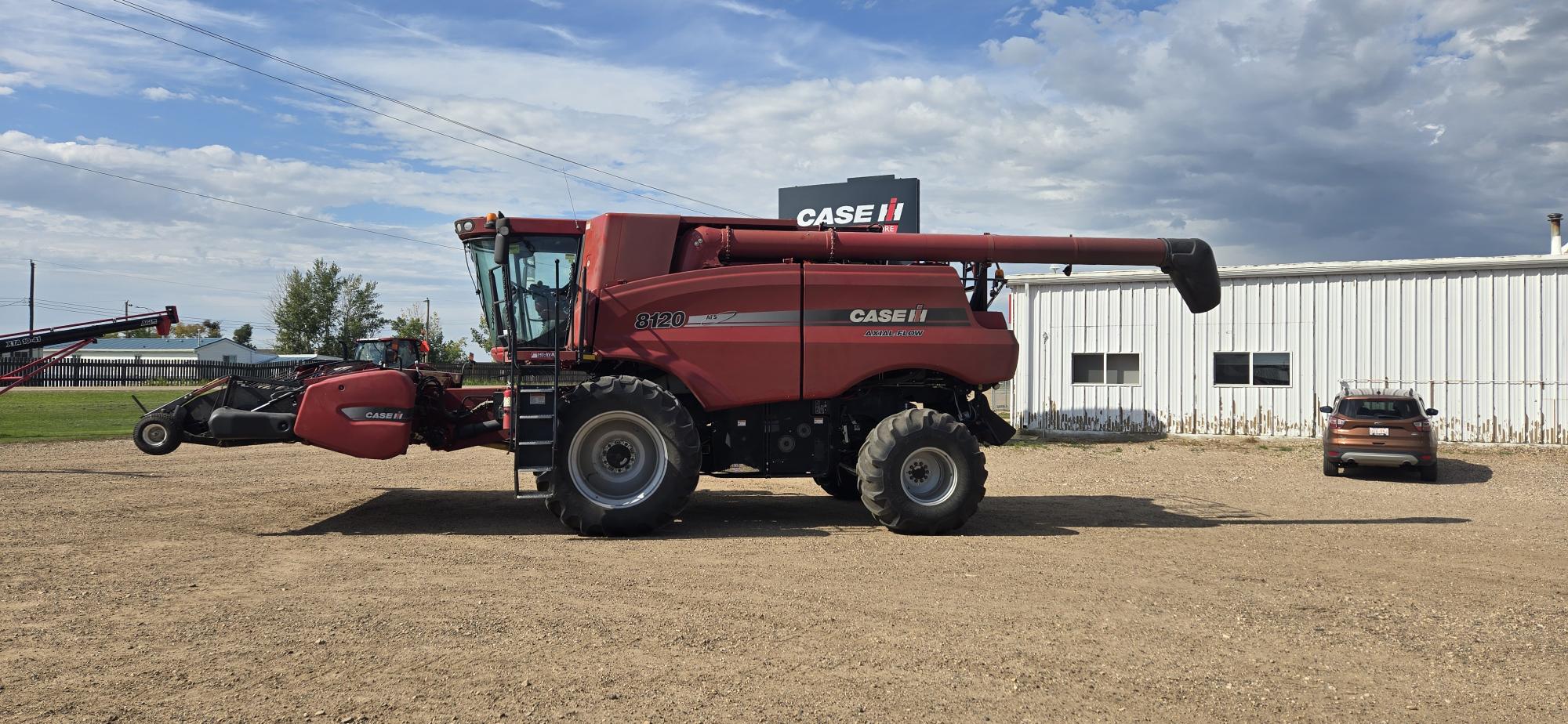 2011 Case IH 8120 Combine