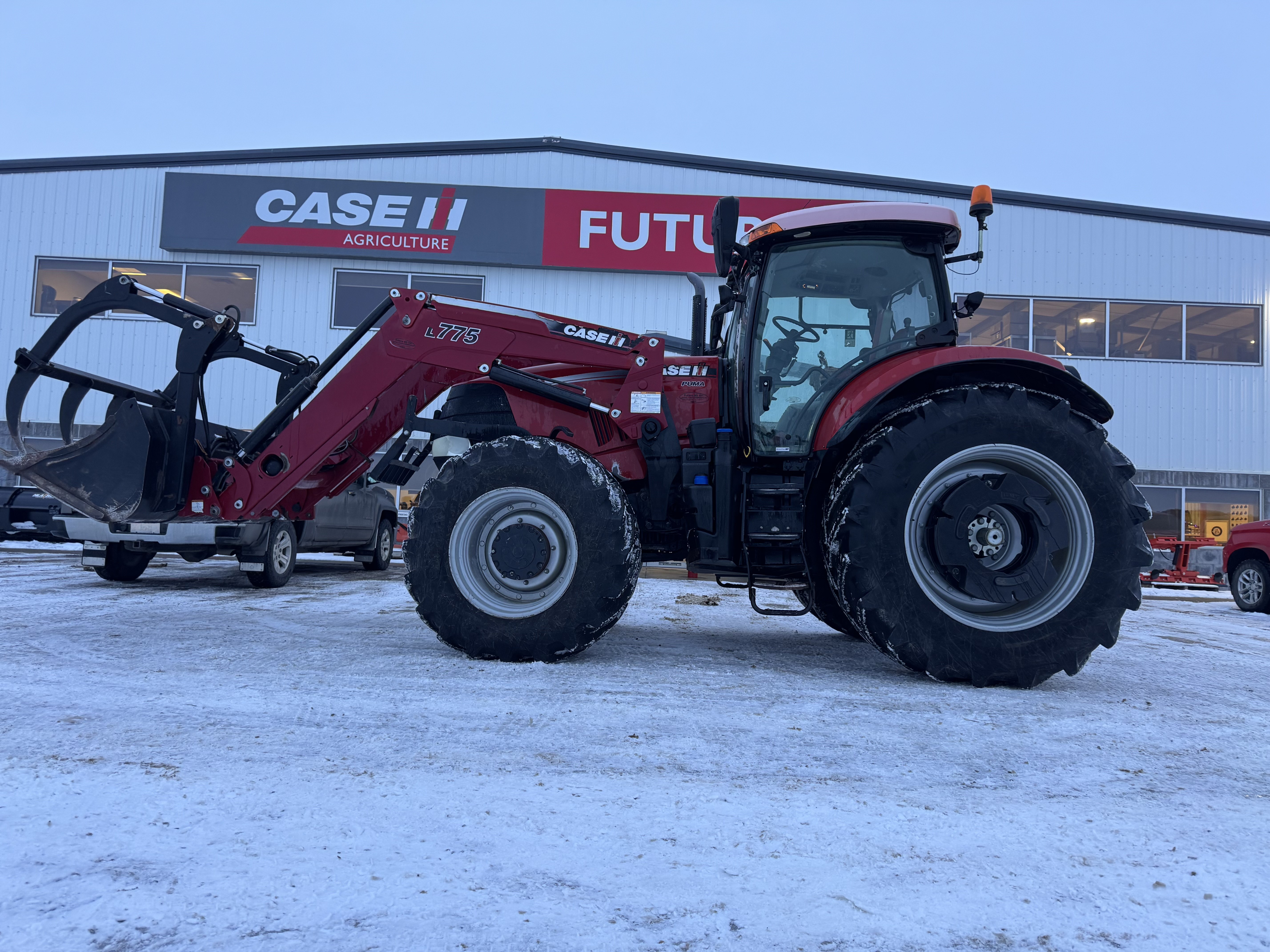 2014 Case IH Puma 185 Tractor