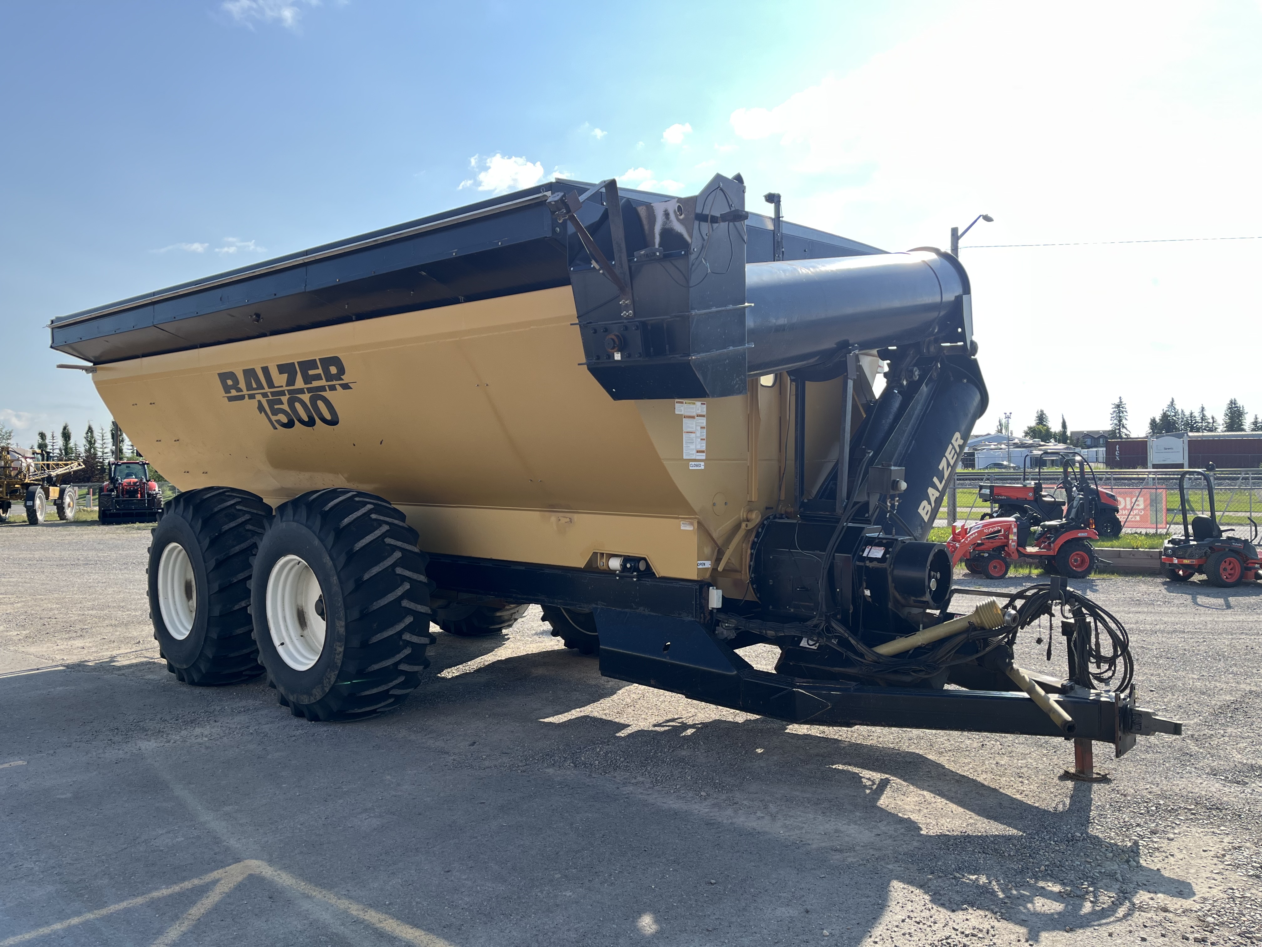 2007 Balzer 1500 Grain Cart