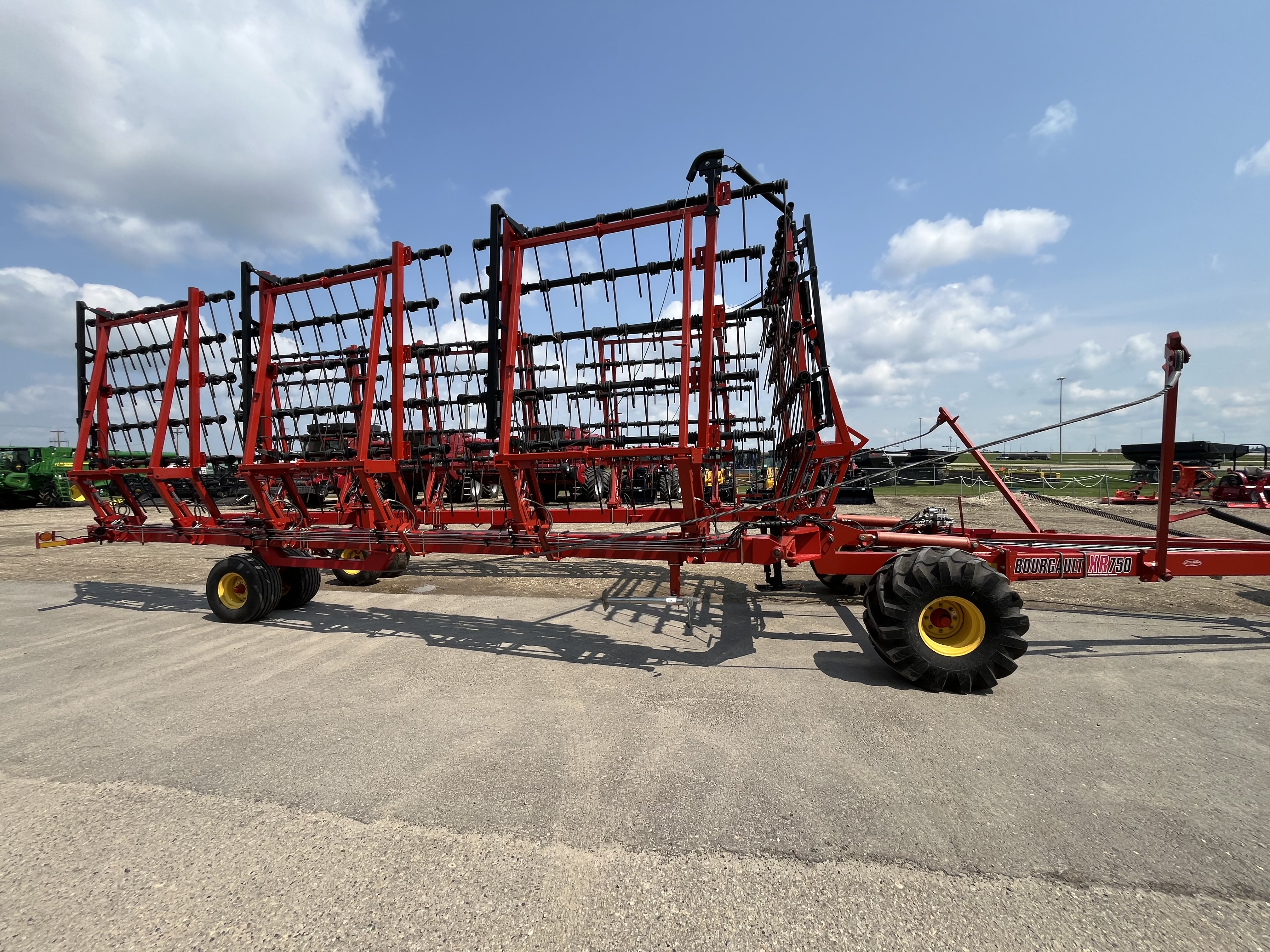 2018 Bourgault XR750 Harrow Heavy