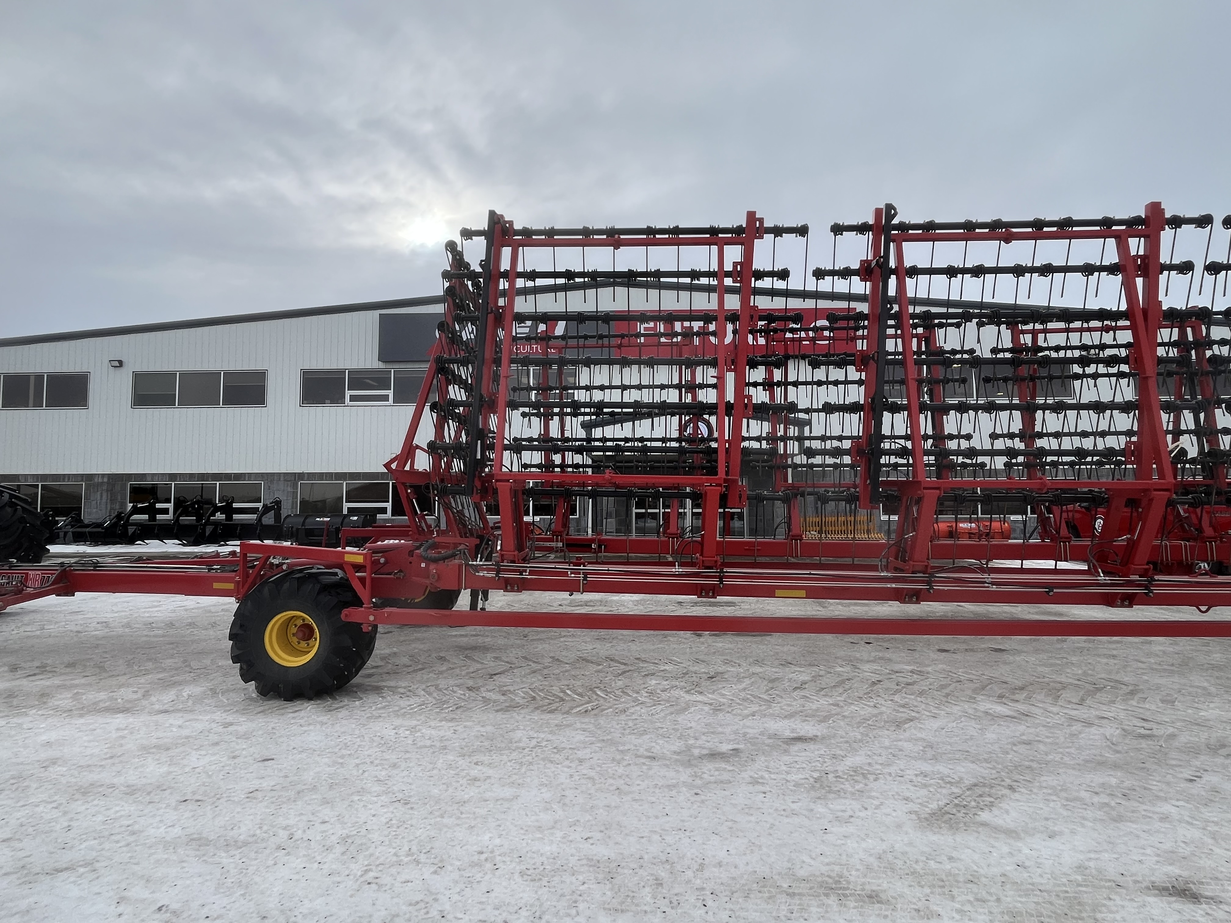 2024 Bourgault XR771 Harrow