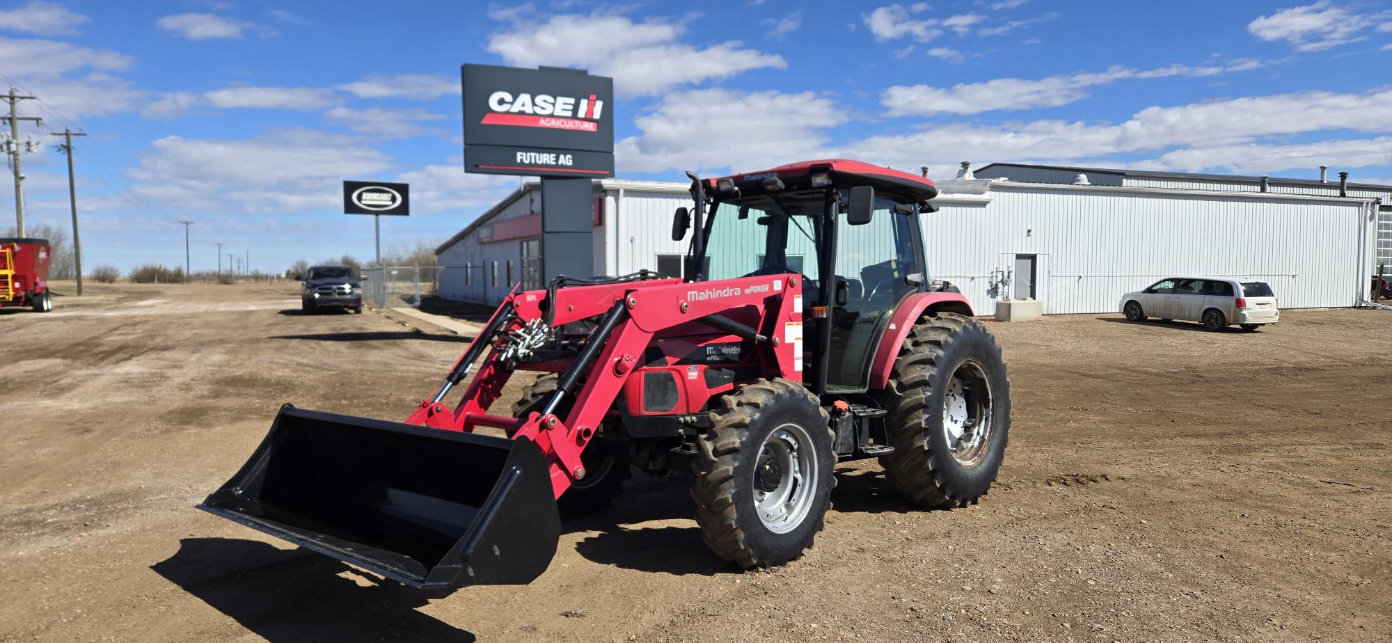 2015 Mahindra MPOWER 85P Tractor