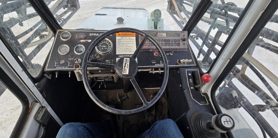 1985 Spra-Coupe 220 Sprayer/High Clearance