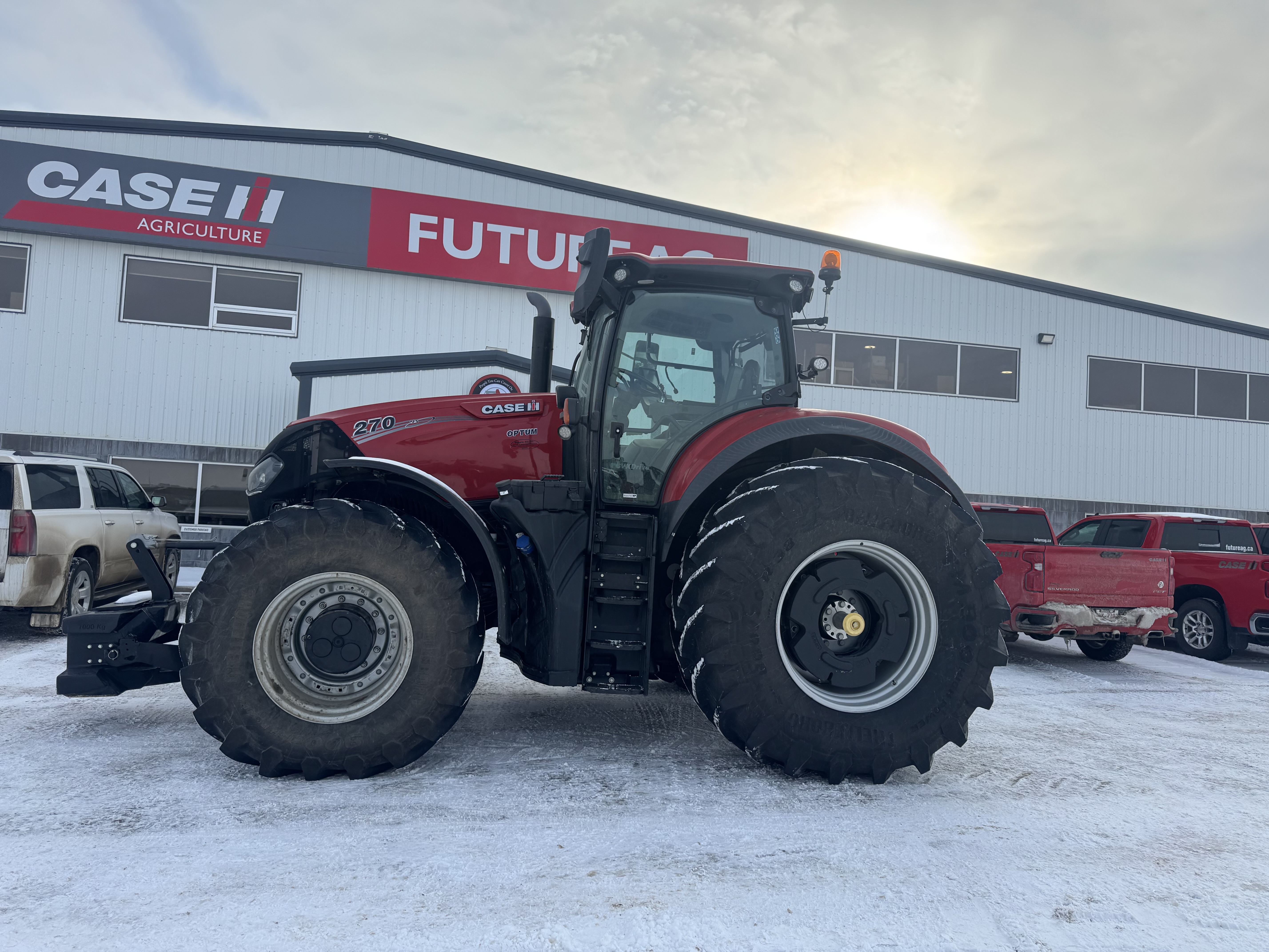2021 Case IH Optum 270 CVT Tractor
