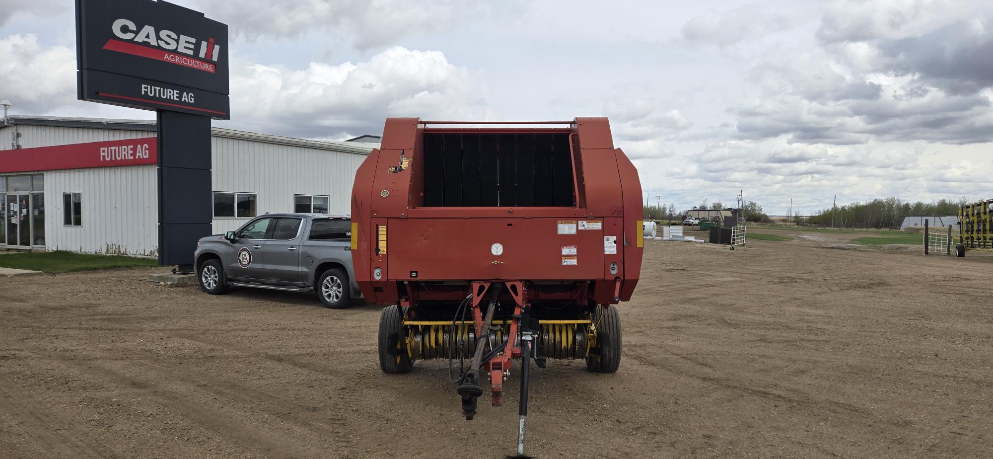 2004 New Holland BR780 Baler/Round