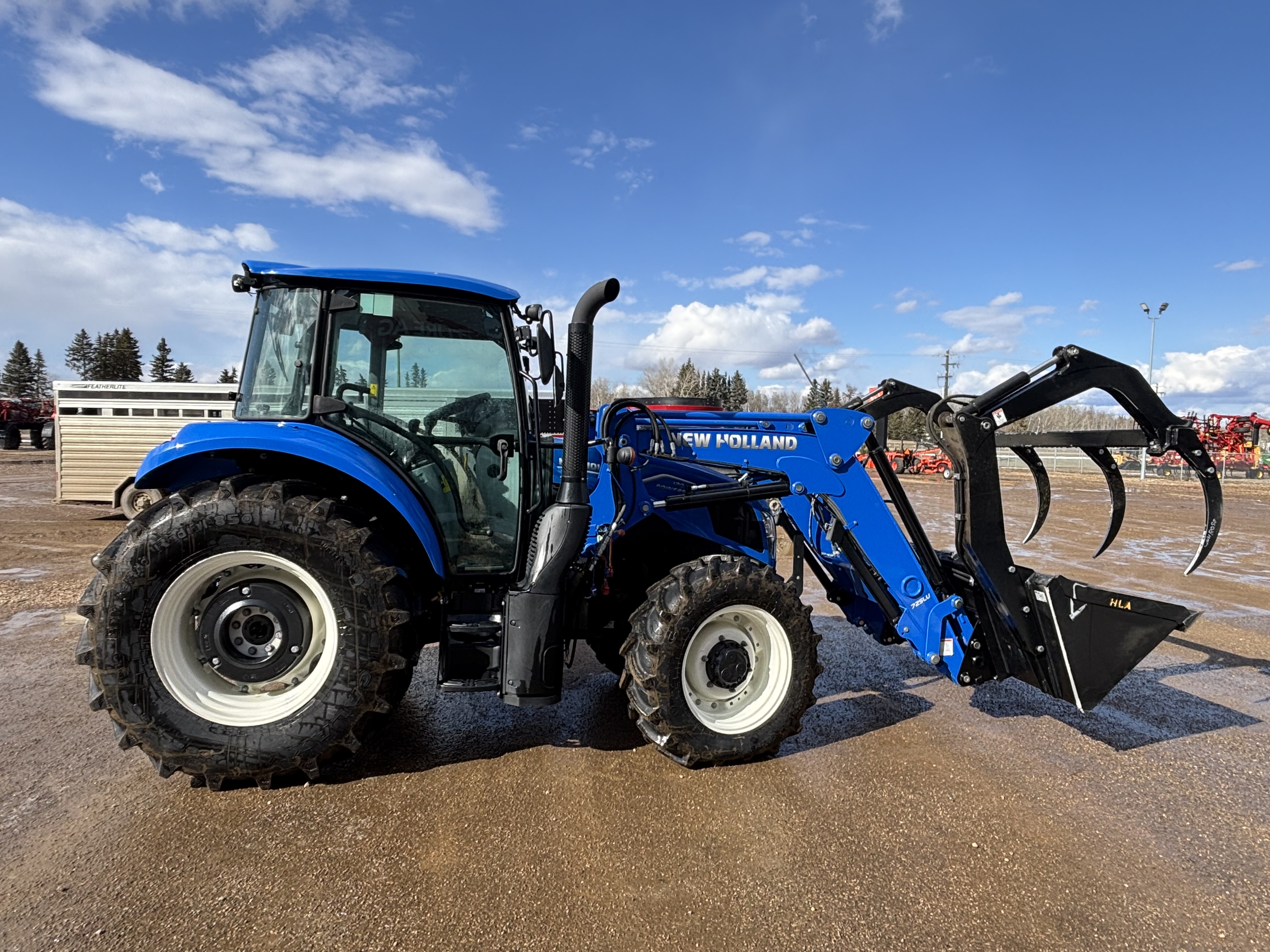 2025 New Holland PowerStar 120 Tractor