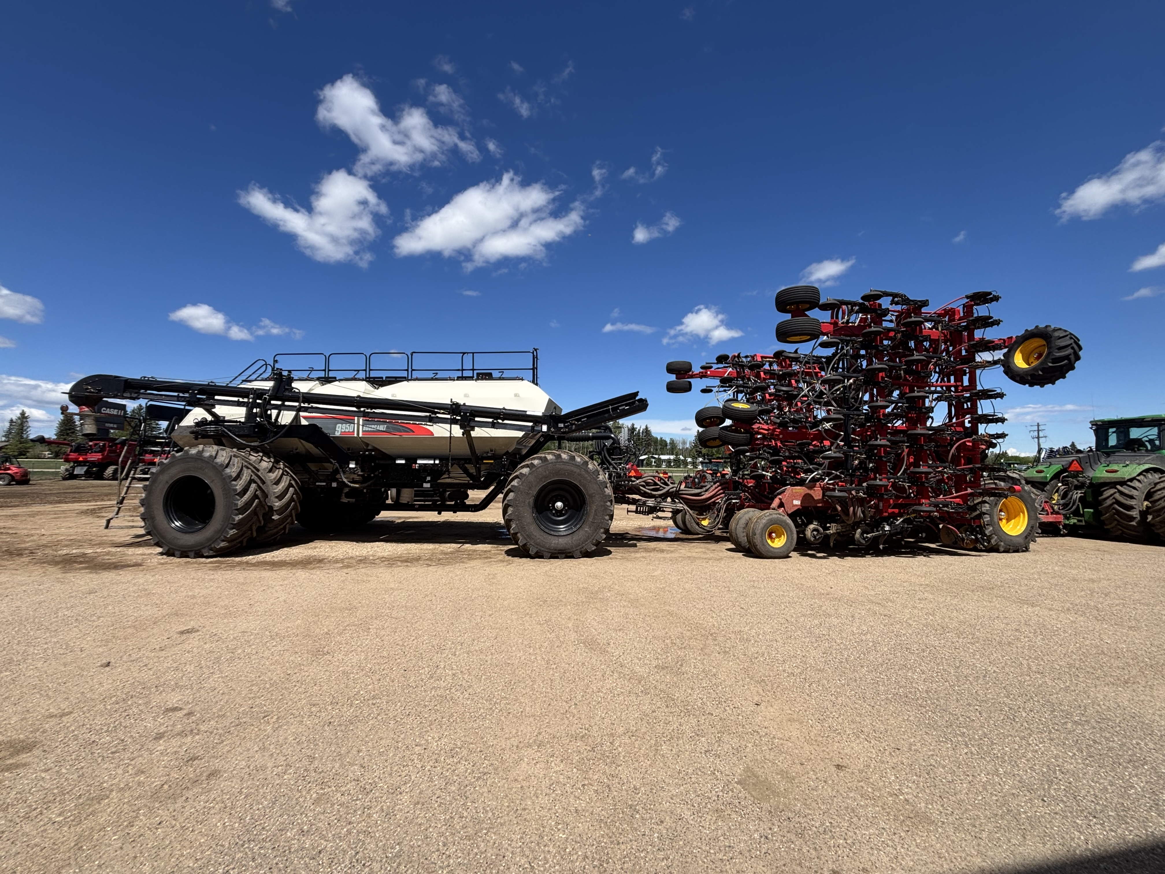 2024 Bourgault 3335-76PHD Air Seeder
