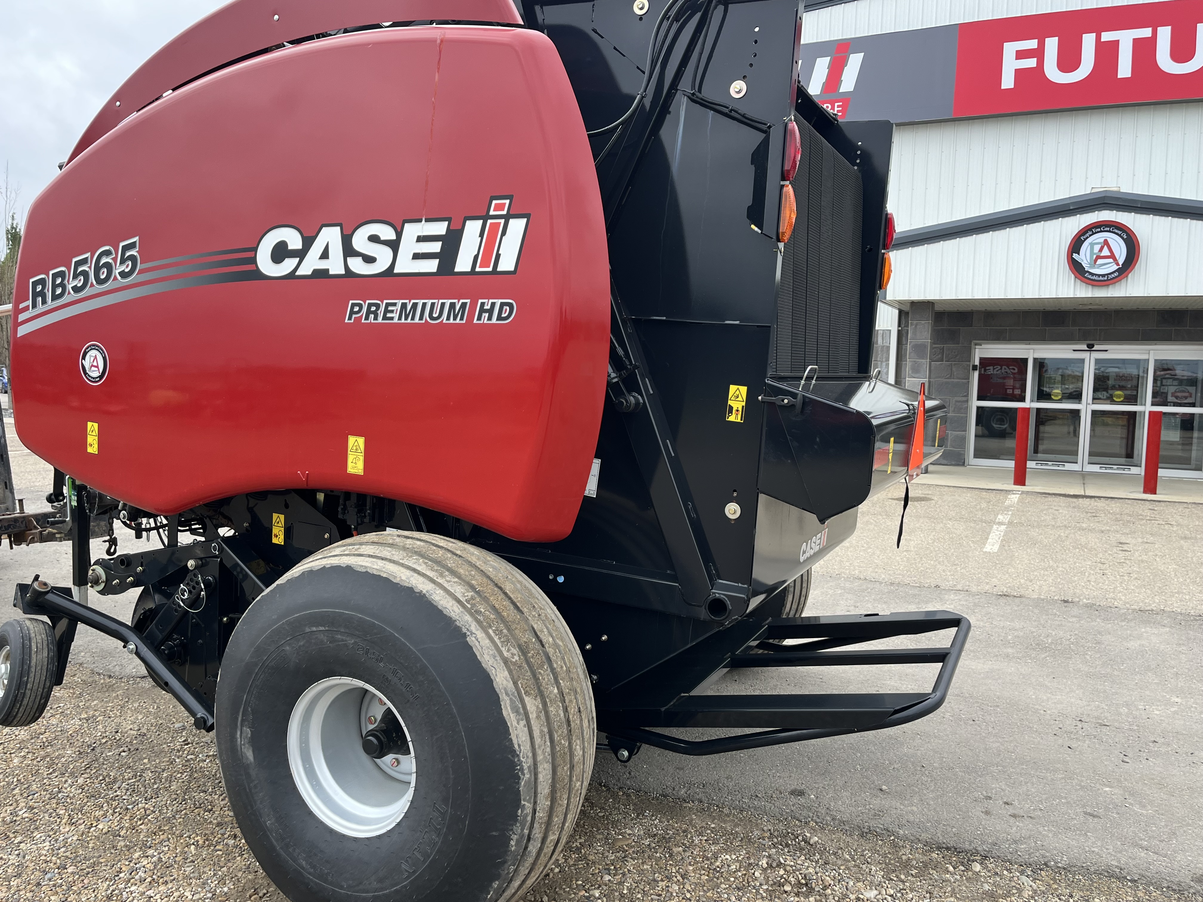 2025 Case IH RB565 Baler/Round
