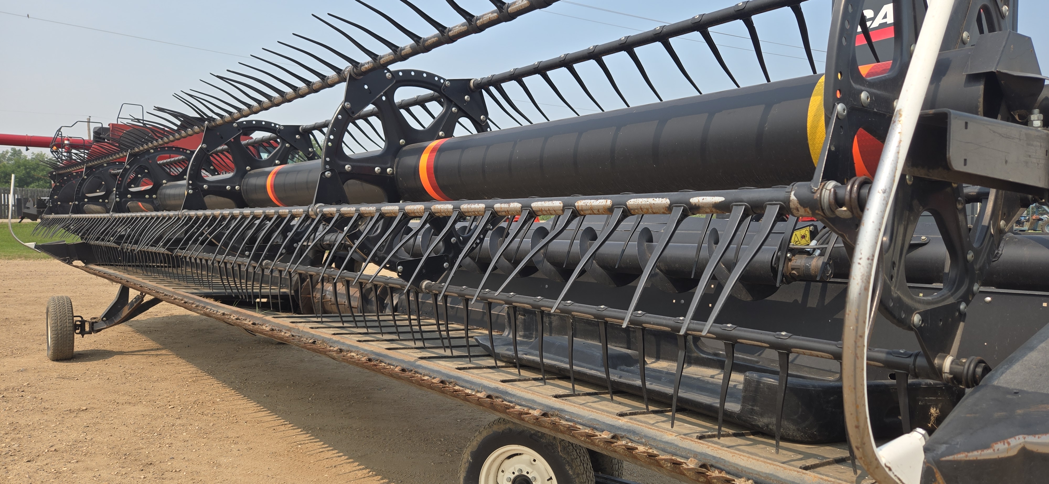 2010 MacDon D50-35 Header Combine