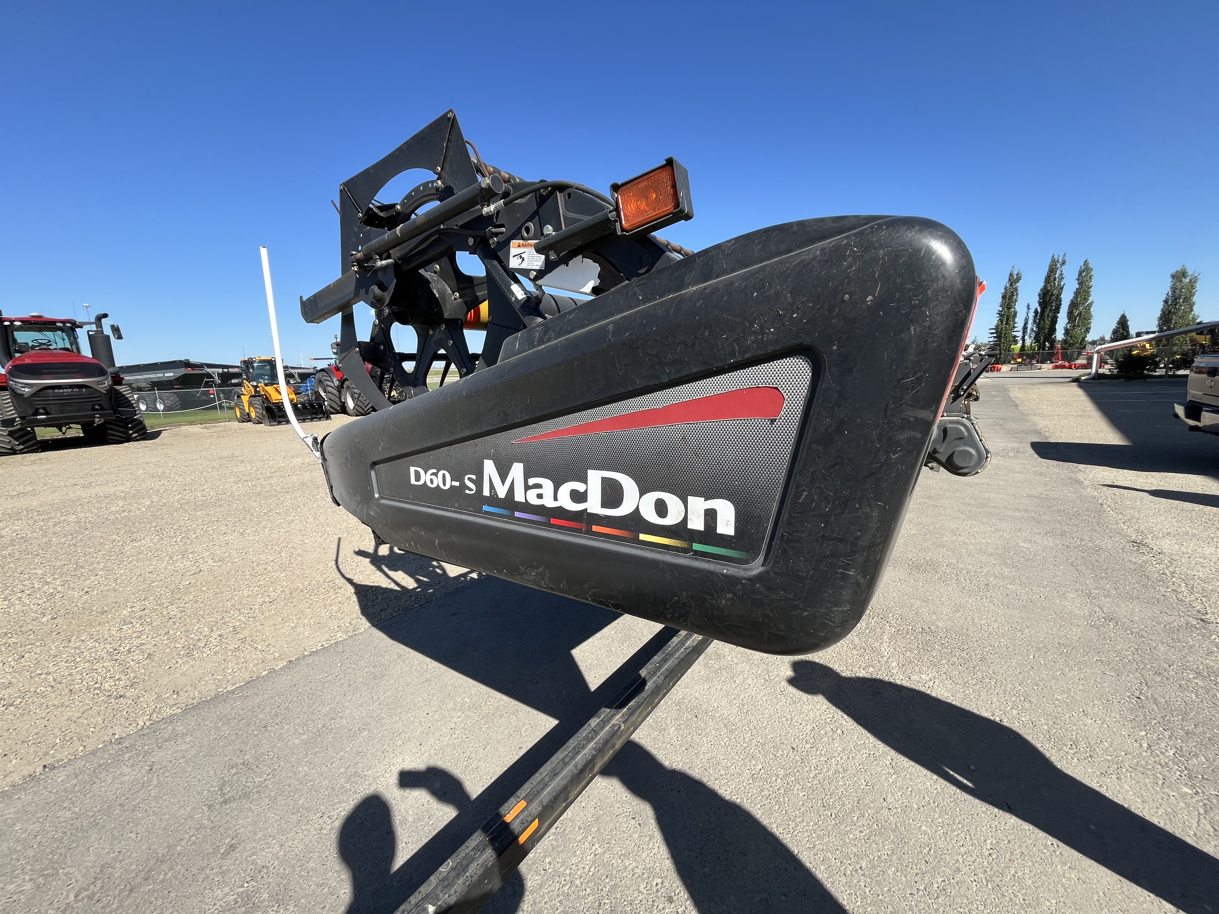 2009 MacDon D60 Header Combine