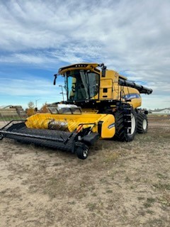 2019 New Holland CR9.90 Combine
