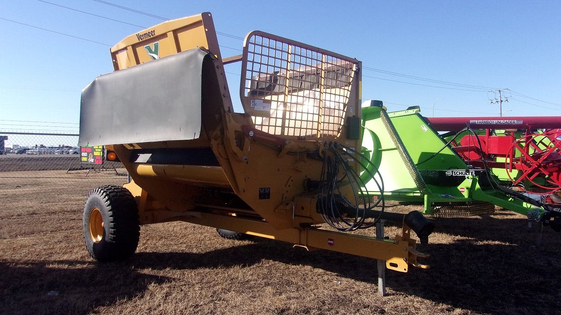 2020 Vermeer BPX9010 Baler/Round