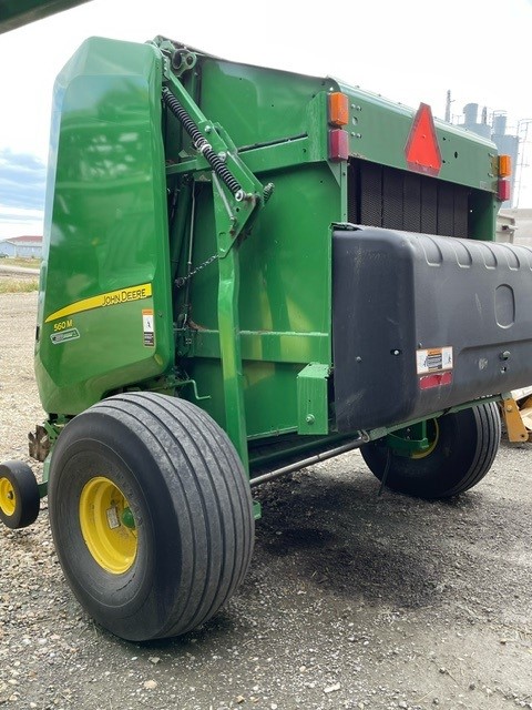 2019 John Deere 560M Baler/Round