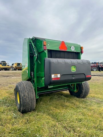 2023 John Deere 560M Baler/Round