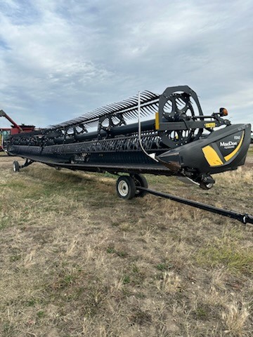 2021 MacDon FD145 Header Combine