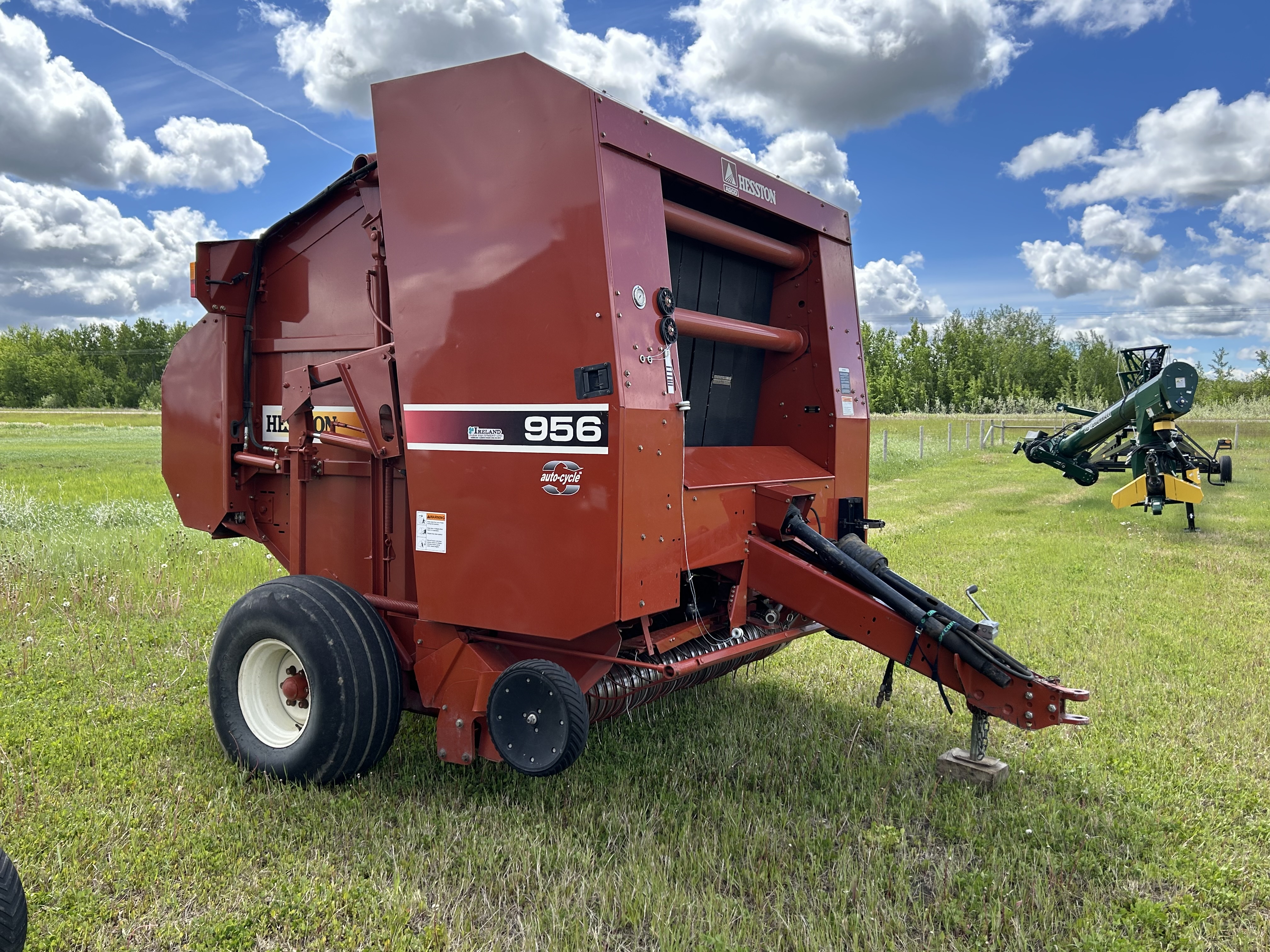 2006 Hesston 956A Baler/Round