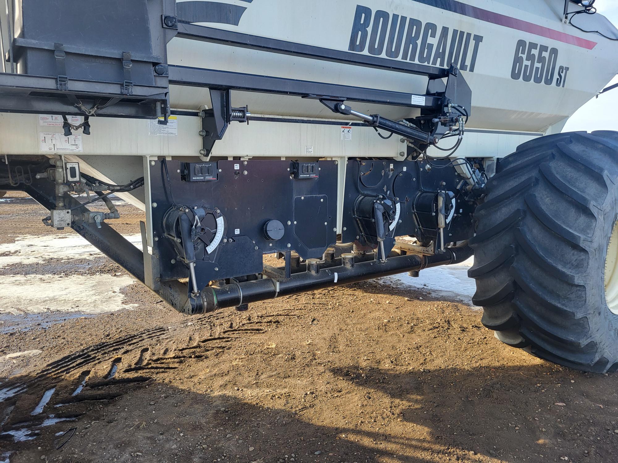 2008 Bourgault 6550ST Air Tank/Cart