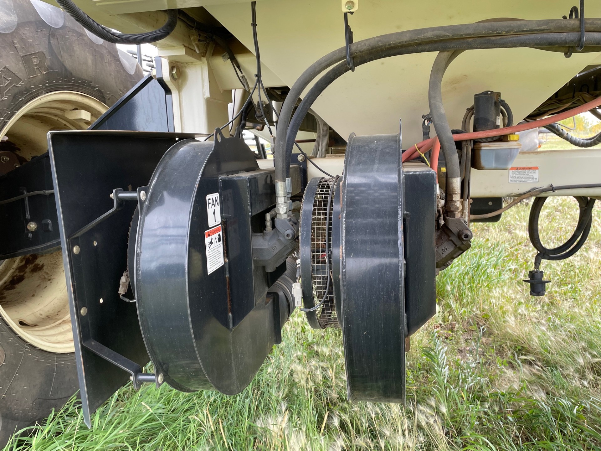 2015 Bourgault 7700 Air Tank/Cart