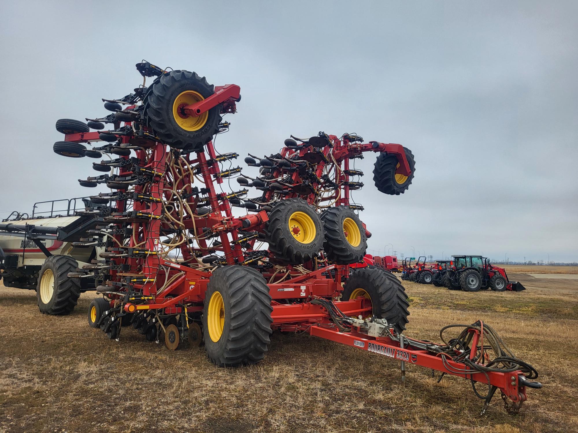 2015 Bourgault 3320-76 Air Seeder