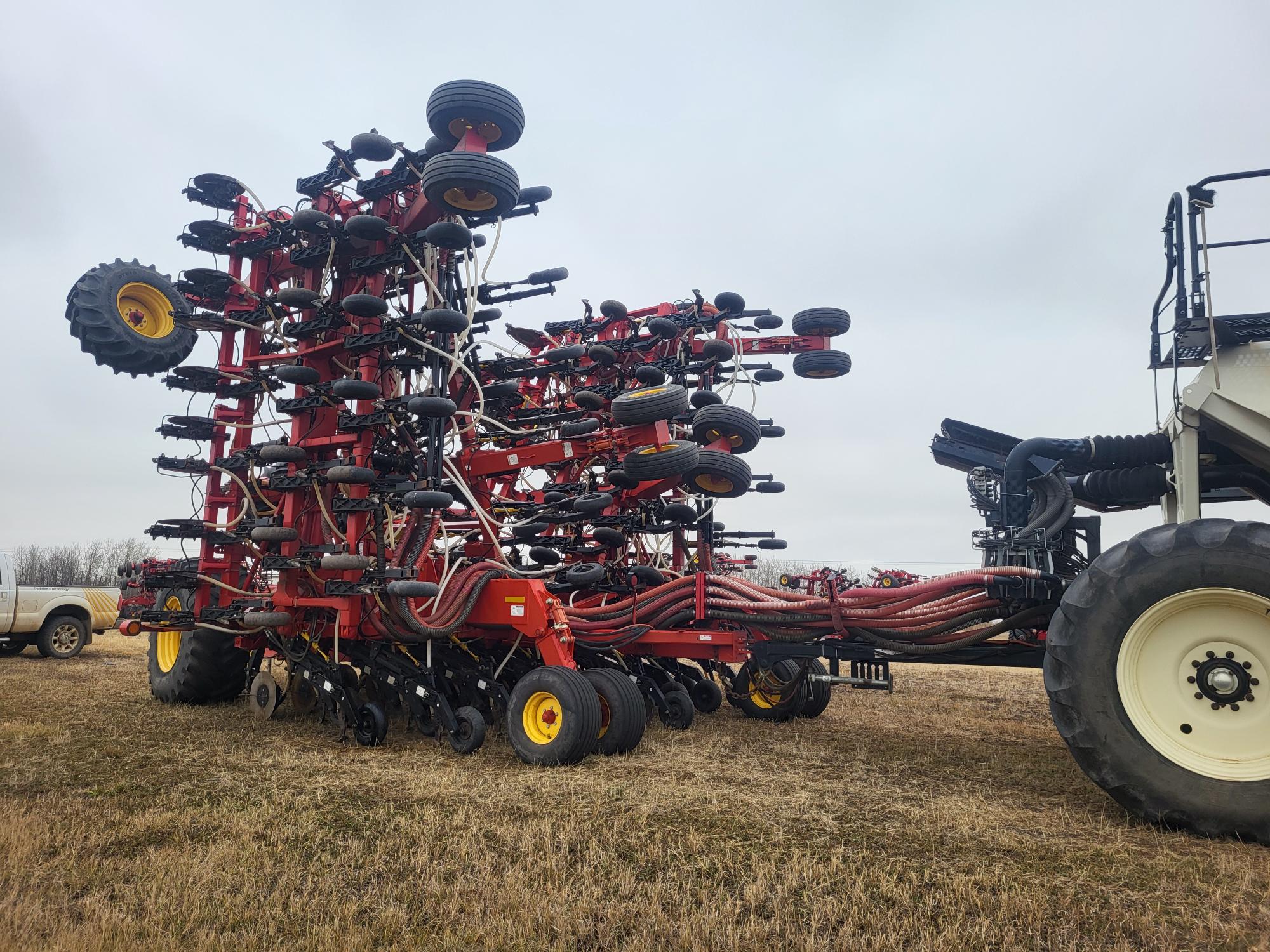 2015 Bourgault 3320-76 Air Seeder