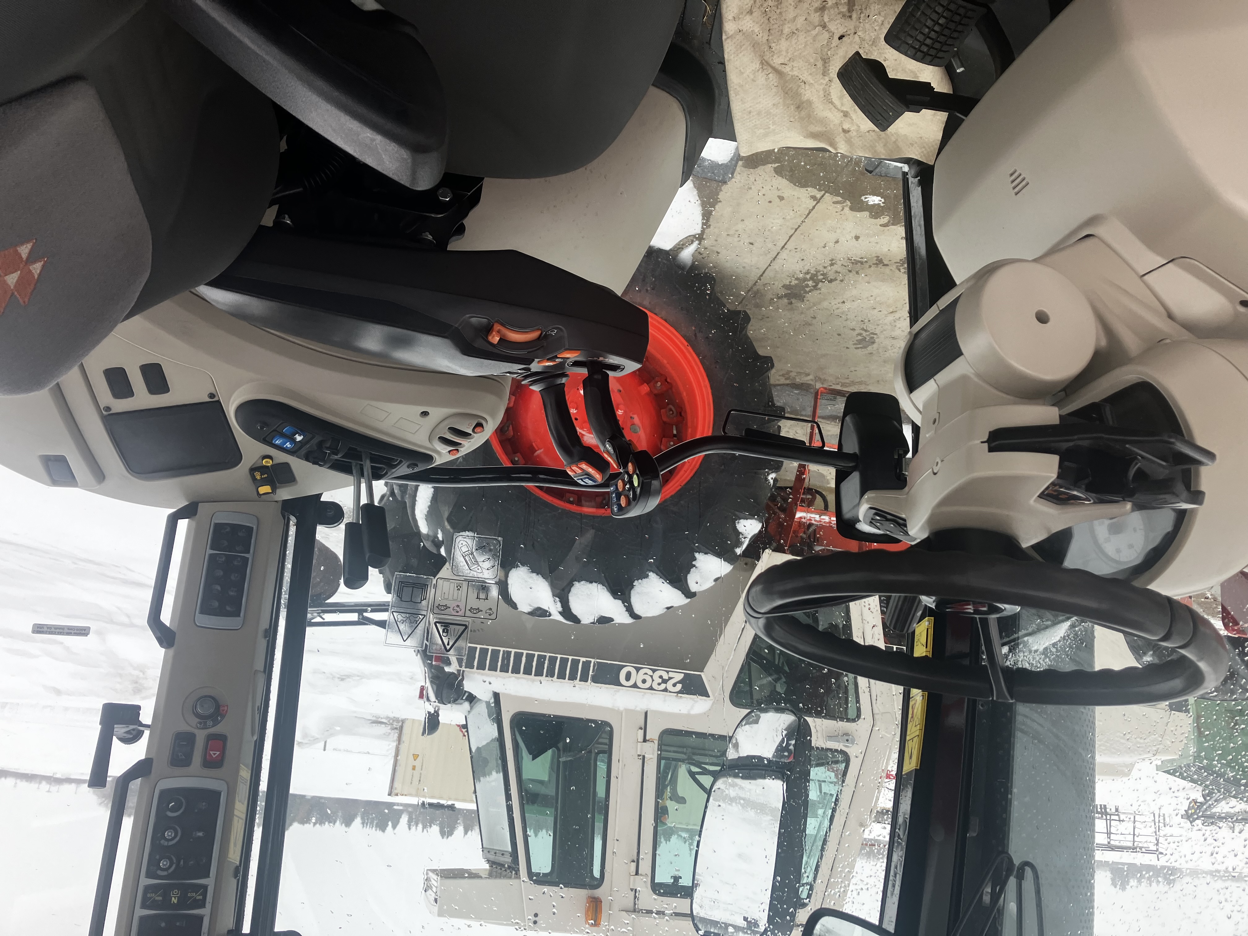 2019 Massey Ferguson 7718S Tractor