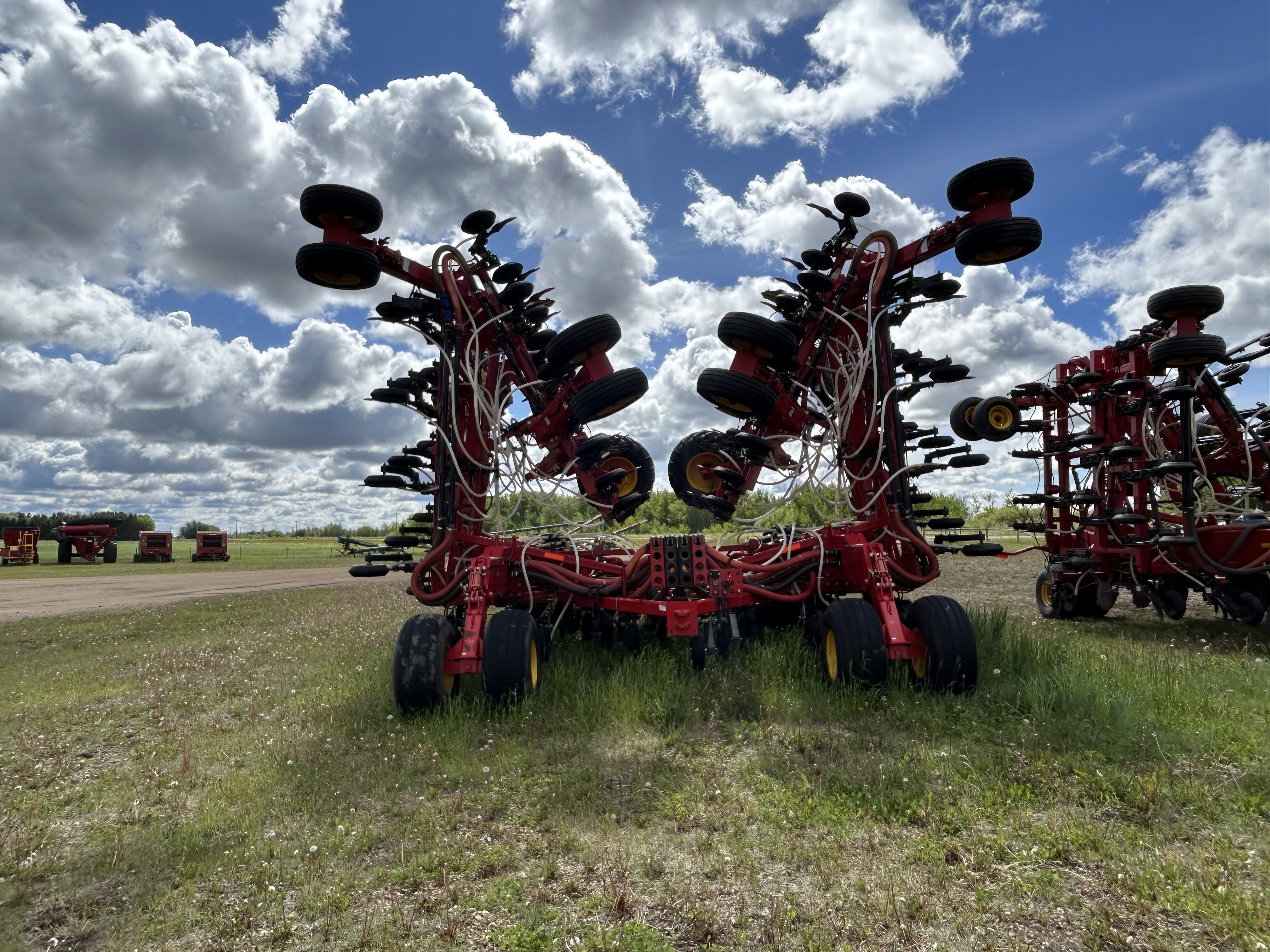 2017 Bourgault 3320-66 Air Drill