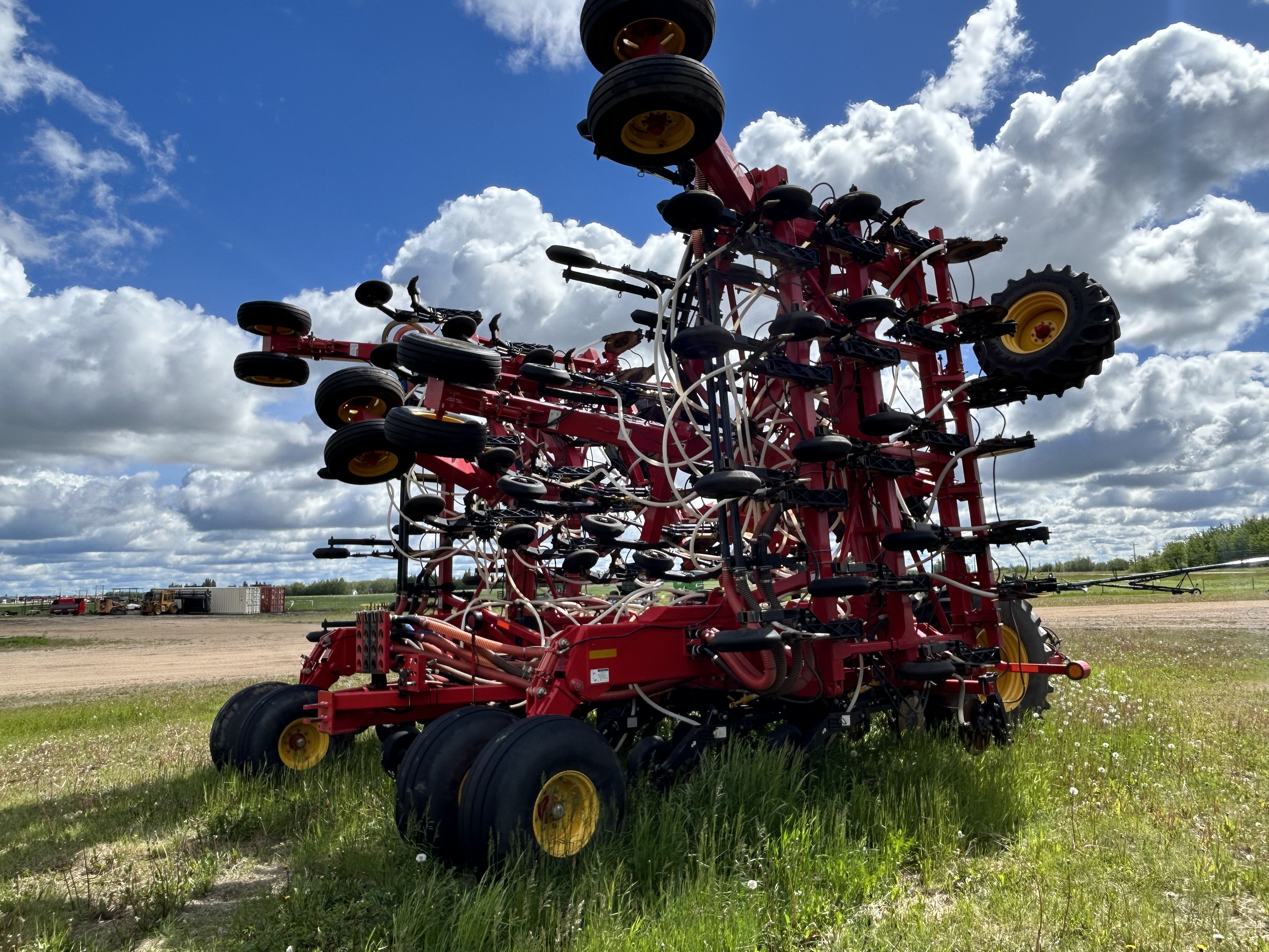 2017 Bourgault 3320-66 Air Drill