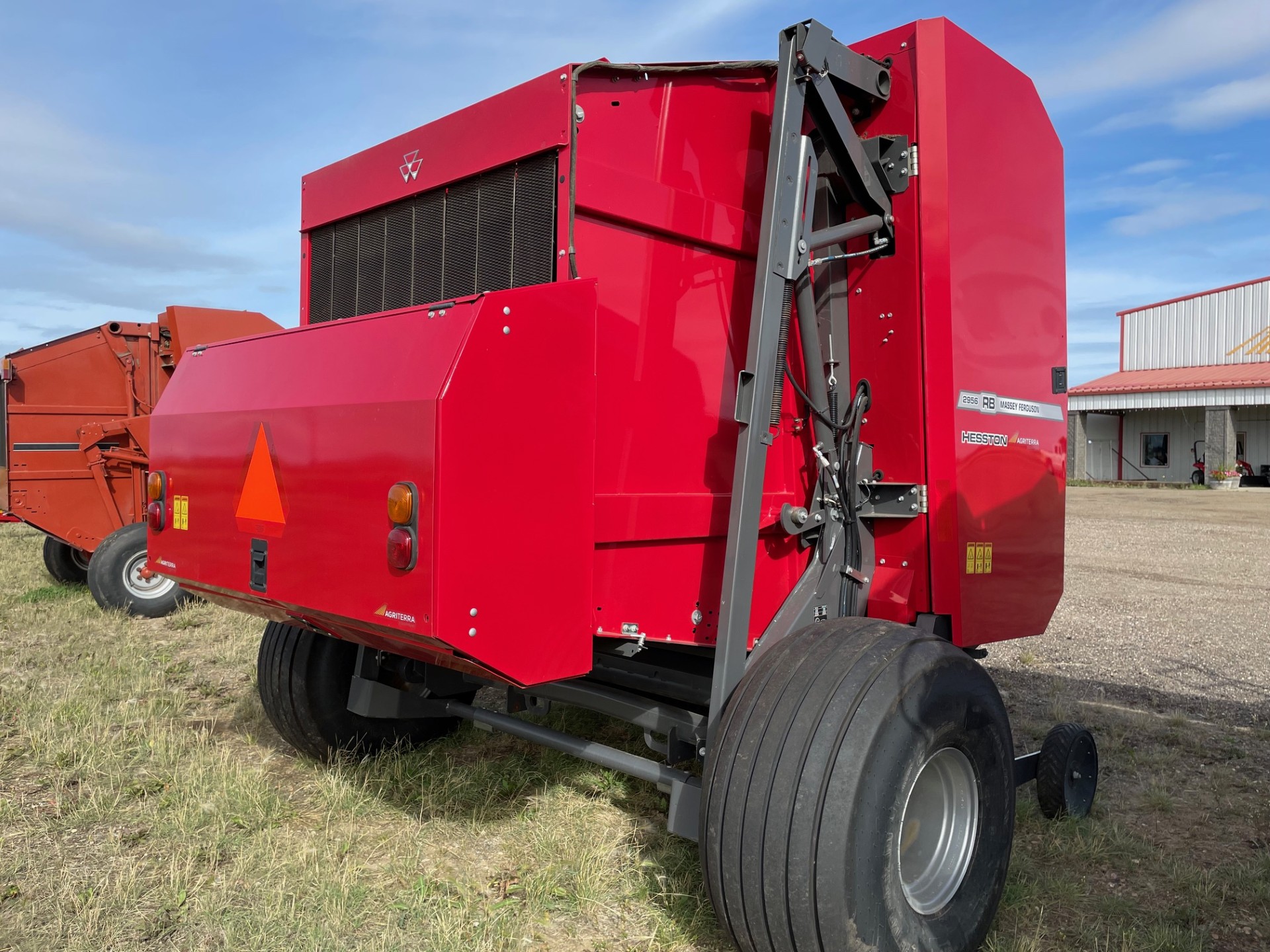 2023 Massey Ferguson 2956A Baler/Round