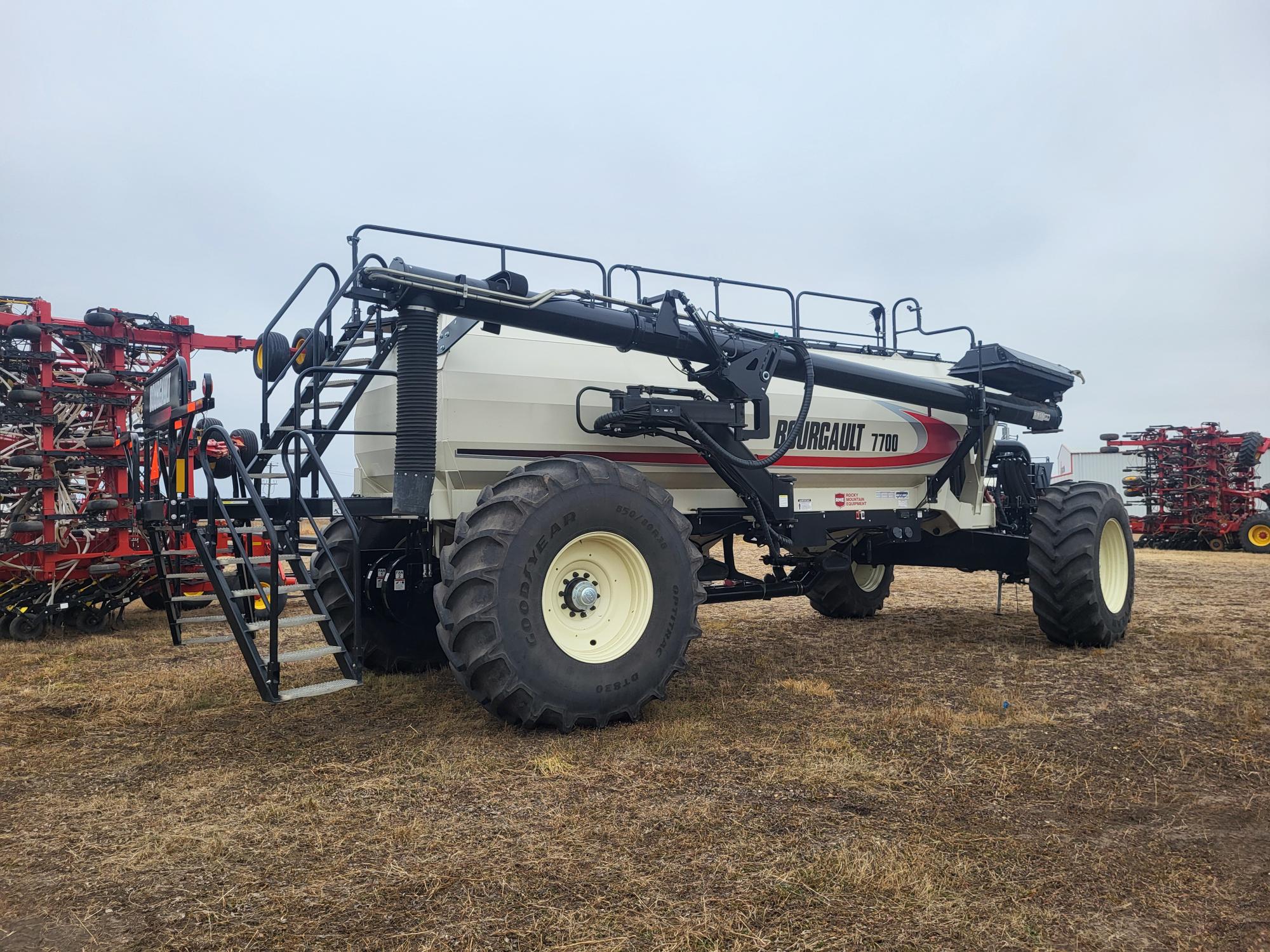 2019 Bourgault 7700 Air Seeder