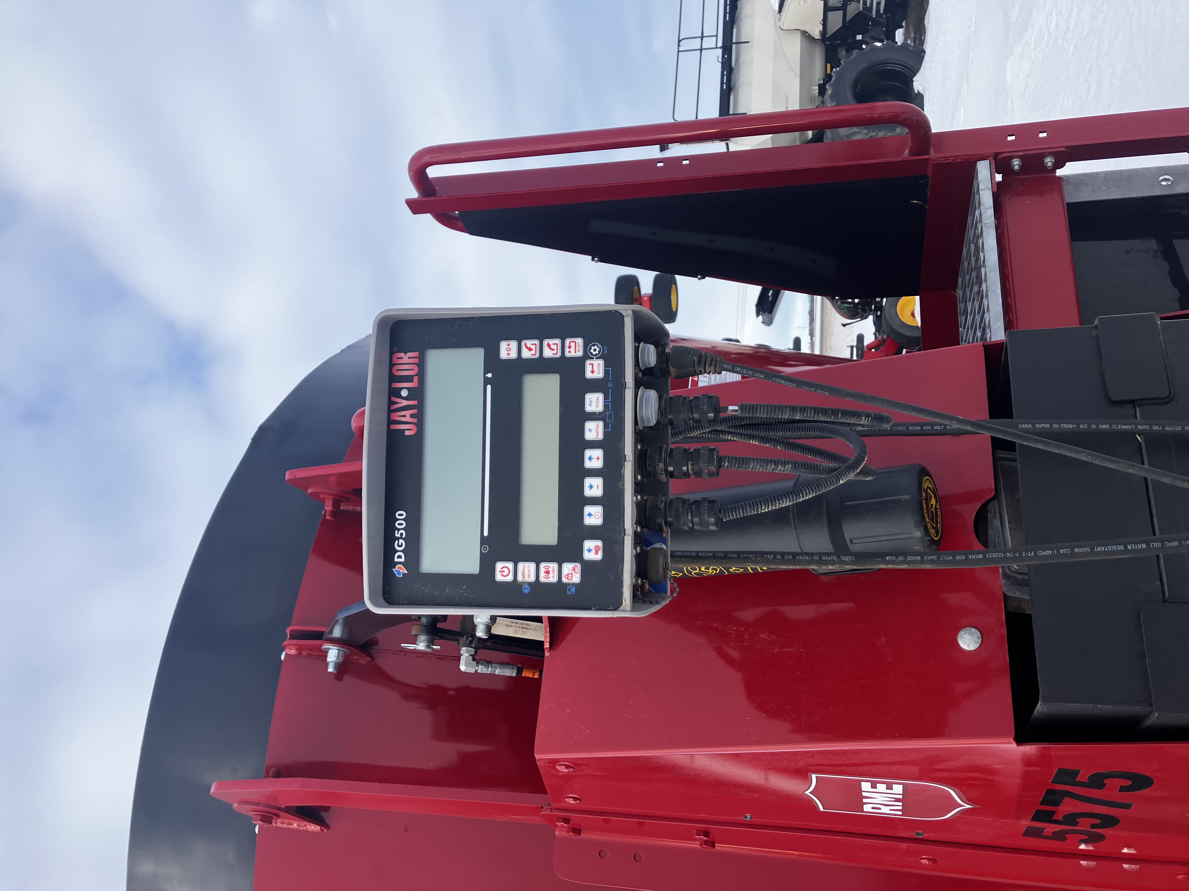 2022 Jay Lor 5575 Vertical Feed Mixer