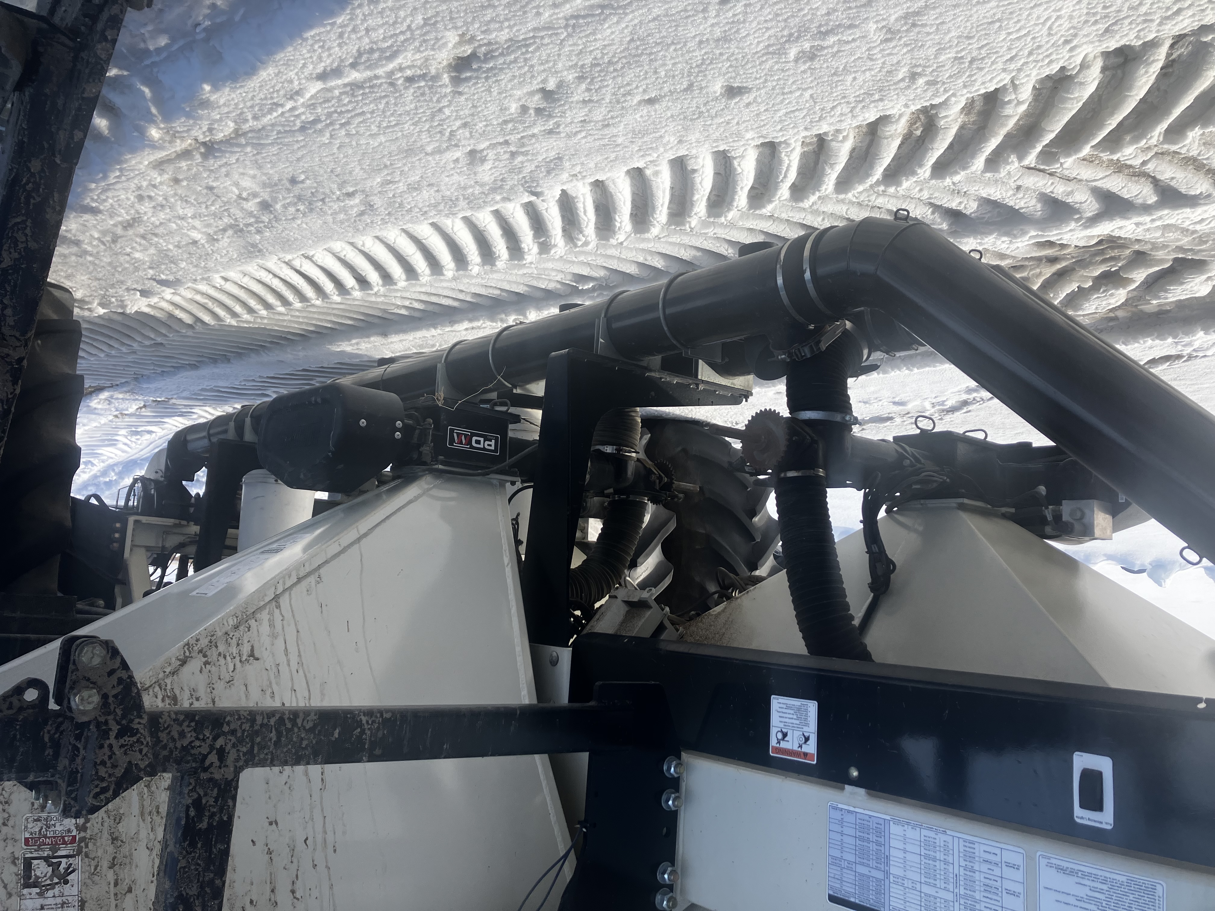 2019 Bourgault 7950 Air Tank/Cart