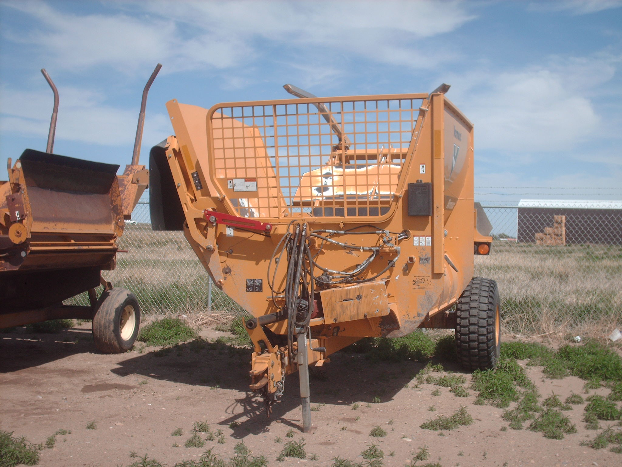 2015 Vermeer PBX9010 Bale Processor