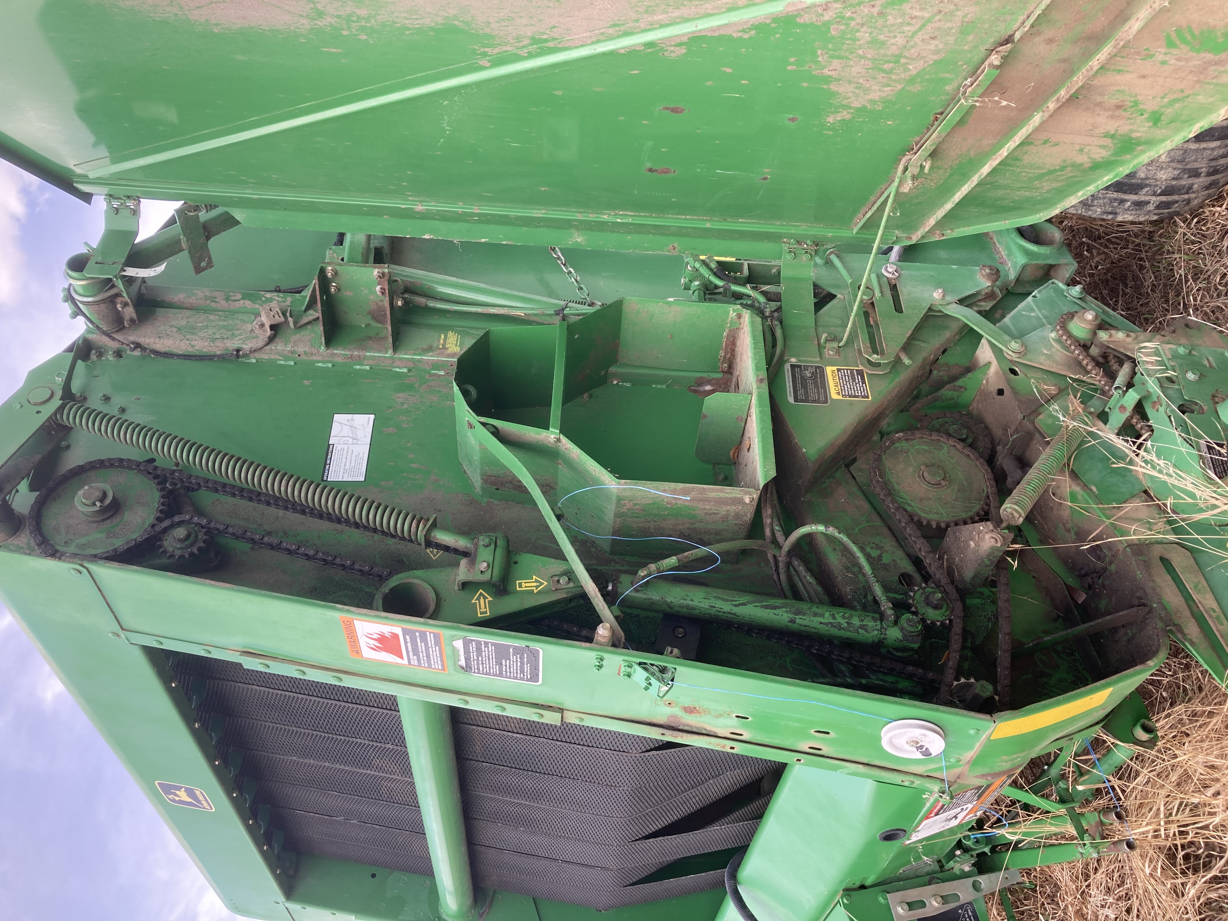 2001 John Deere 567 Baler/Round