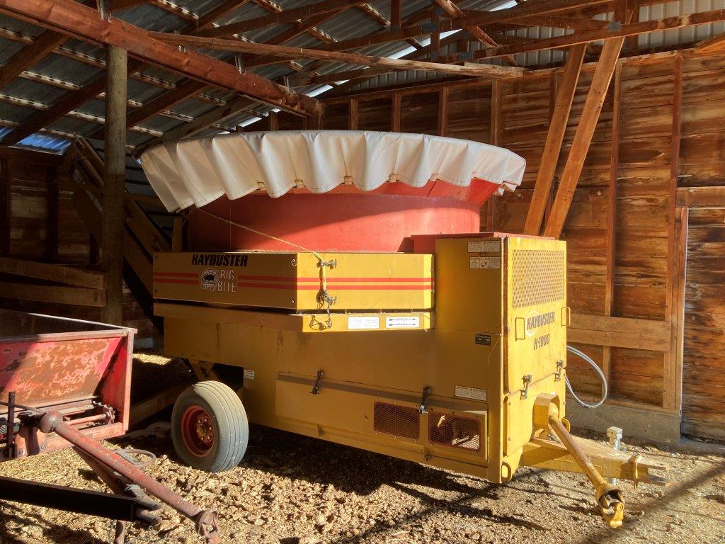 2008 Haybuster H1000 Tub Grinder