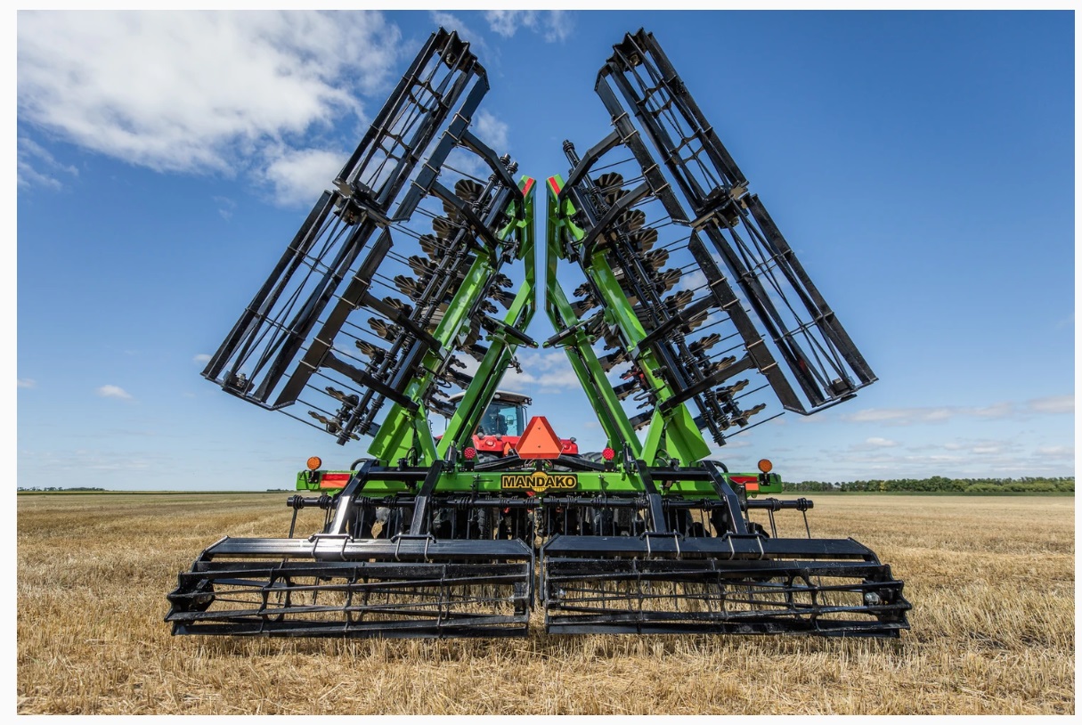 2025 Mandako Storm Vertical Tillage