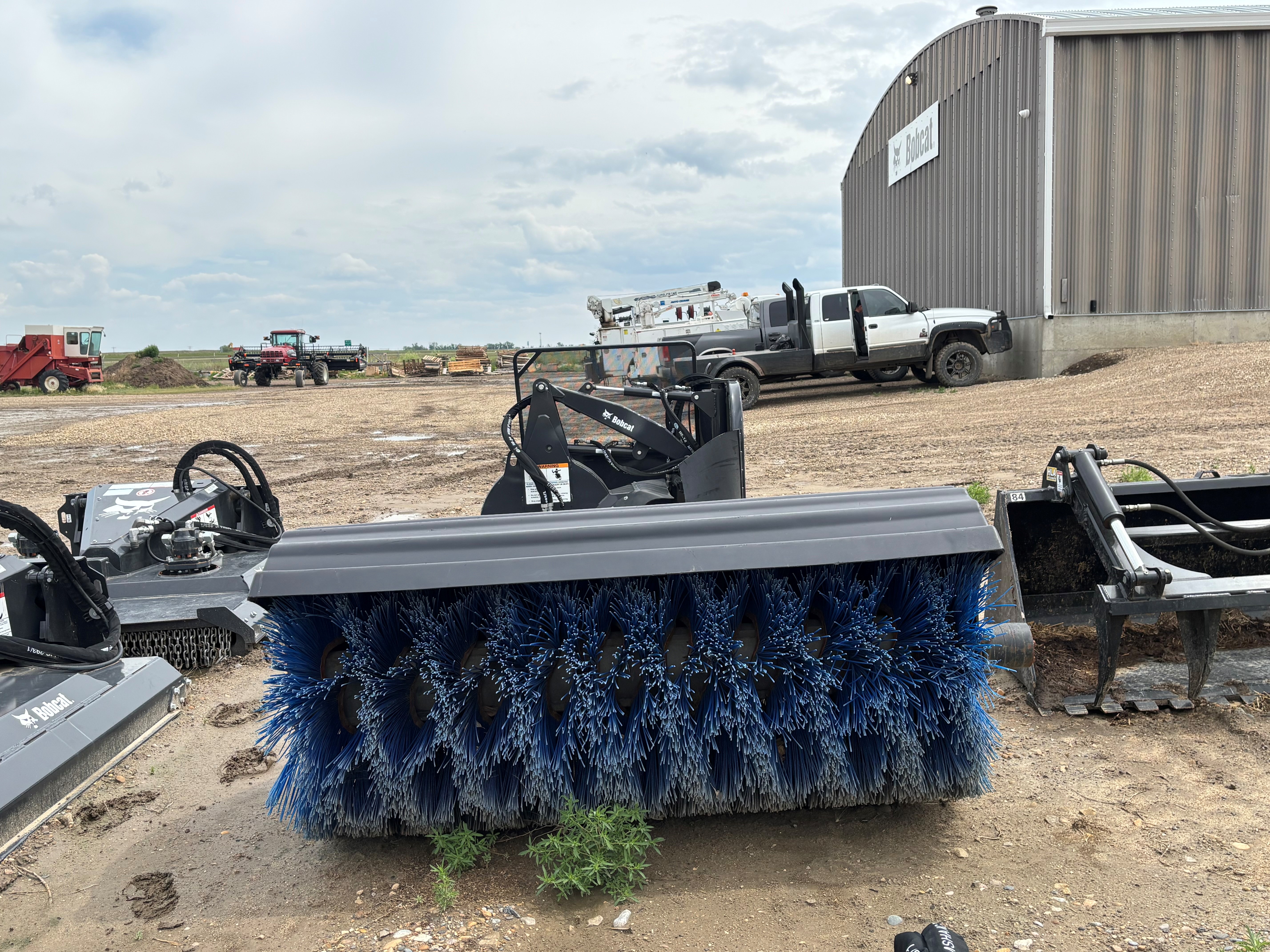 2012 Bobcat 68 INCH Broom/Rotary Angle
