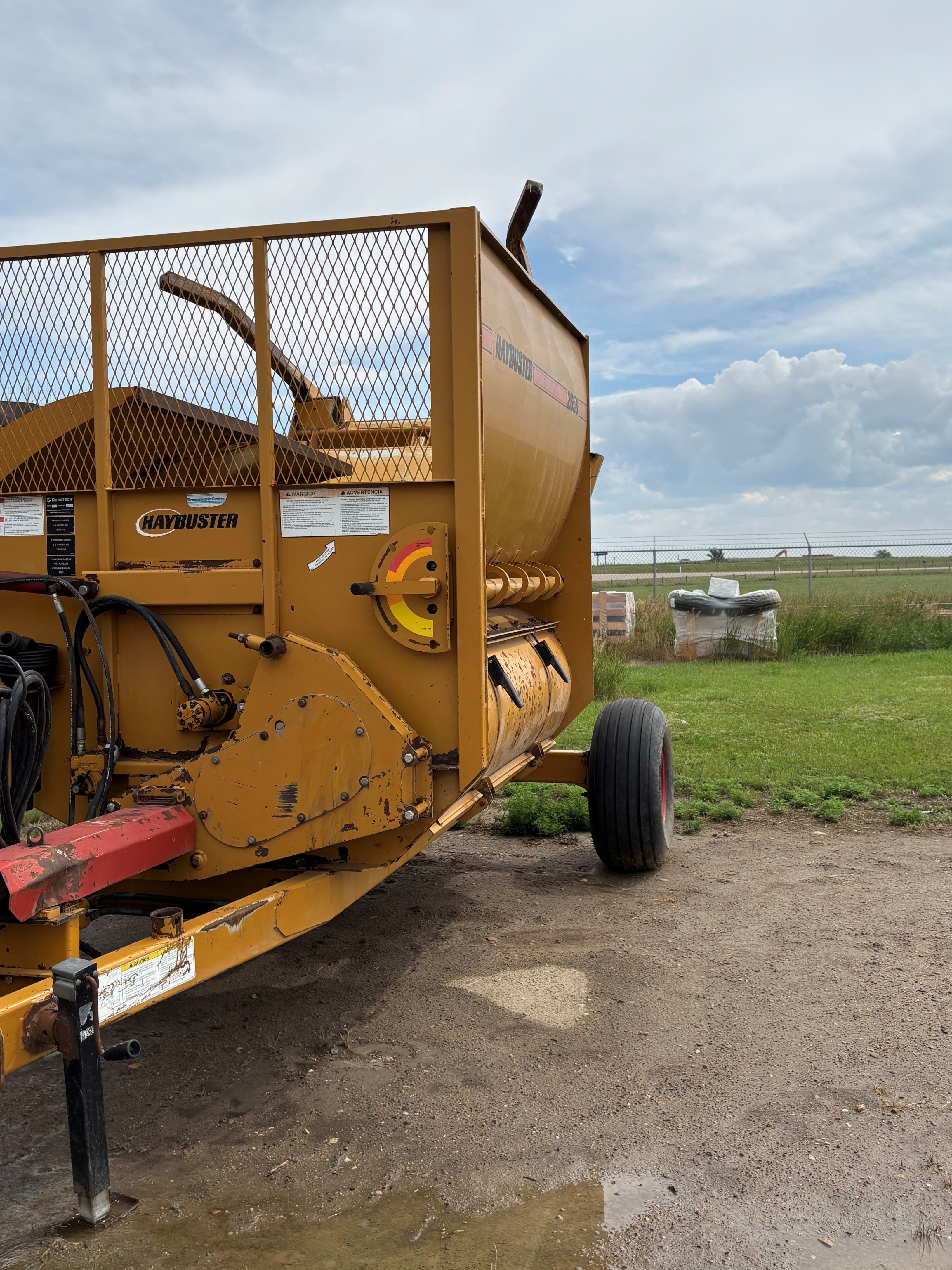 2007 Haybuster 2650 Bale Processor