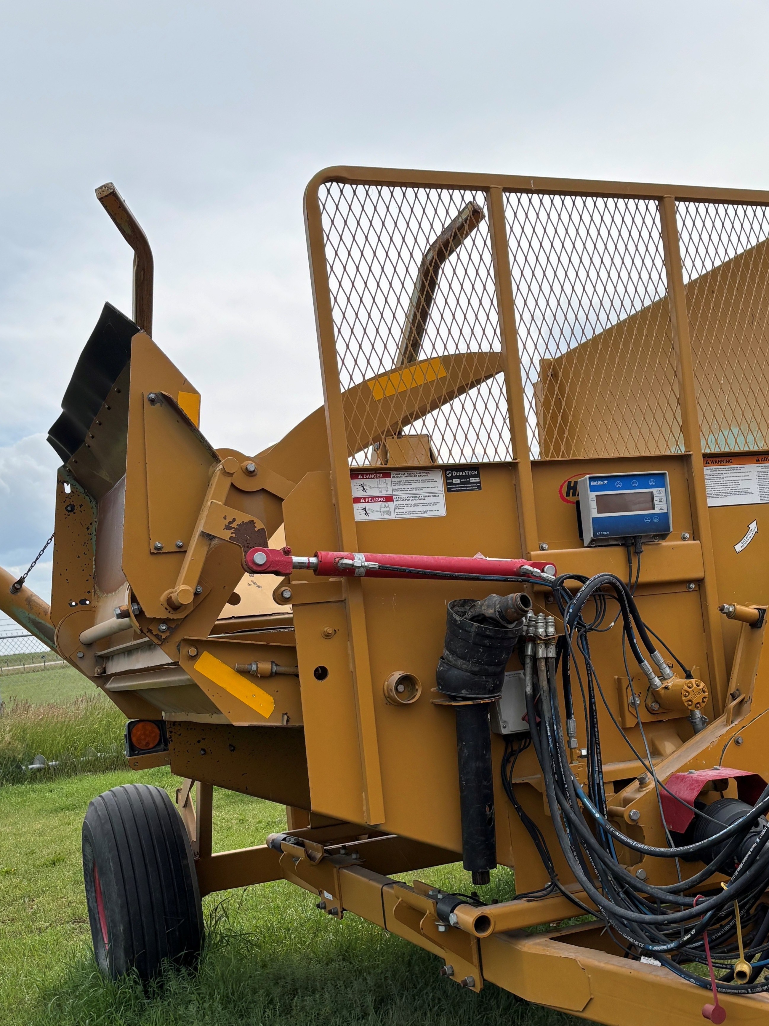 2015 Haybuster 2655 Bale Processor