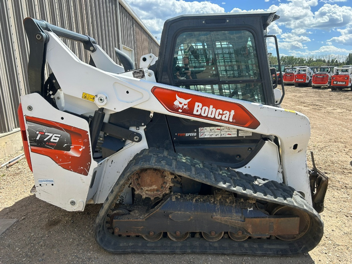 2020 Bobcat T76 Compact Track Loader