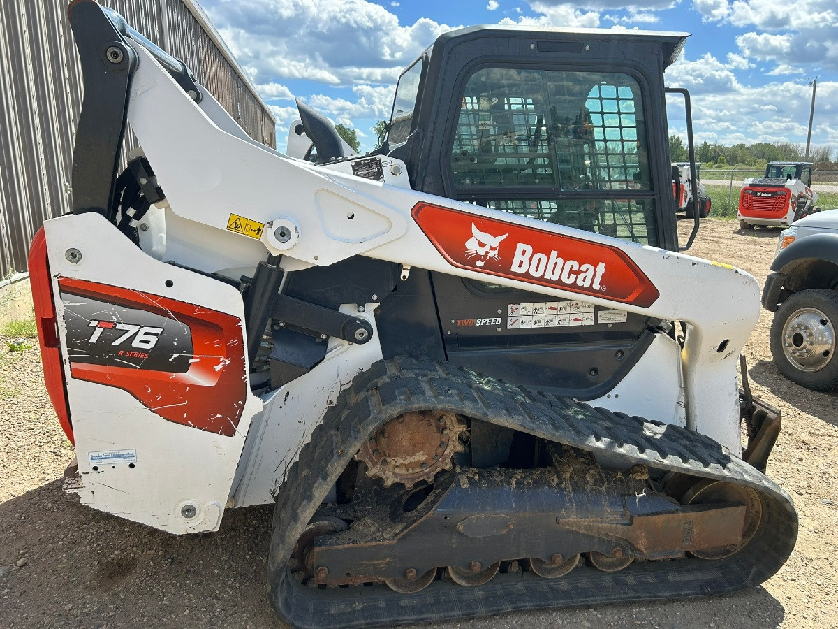 2020 Bobcat T76 Compact Track Loader