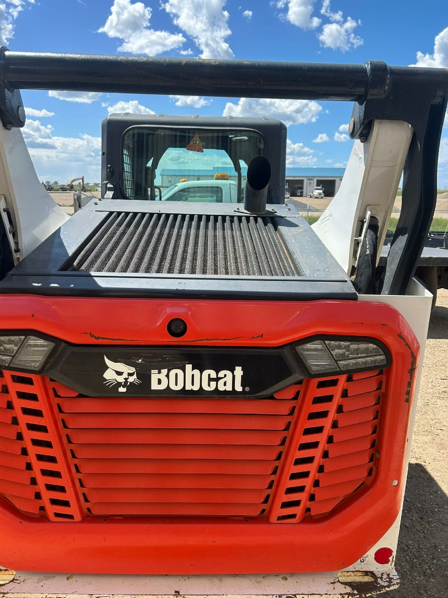 2020 Bobcat T76 Compact Track Loader