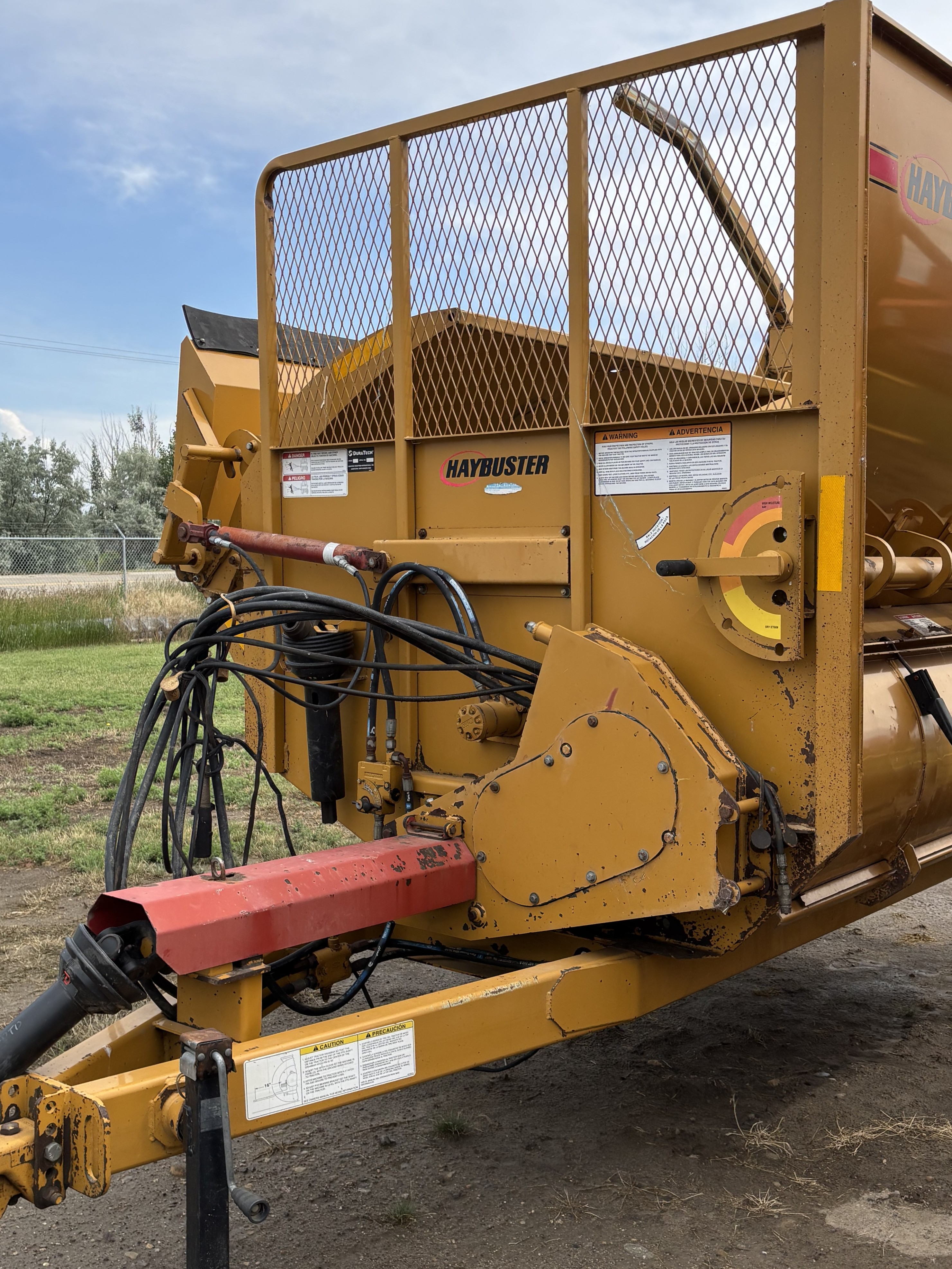 2011 Haybuster 2650 Bale Processor