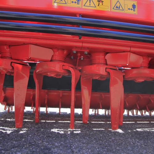 2025 Kuhn HR3030 Power Harrow