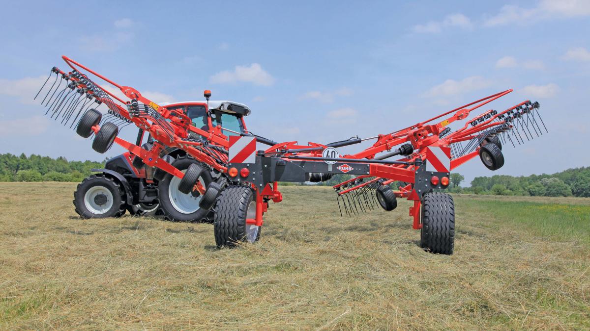 2025 Kuhn GA7501+ Rake