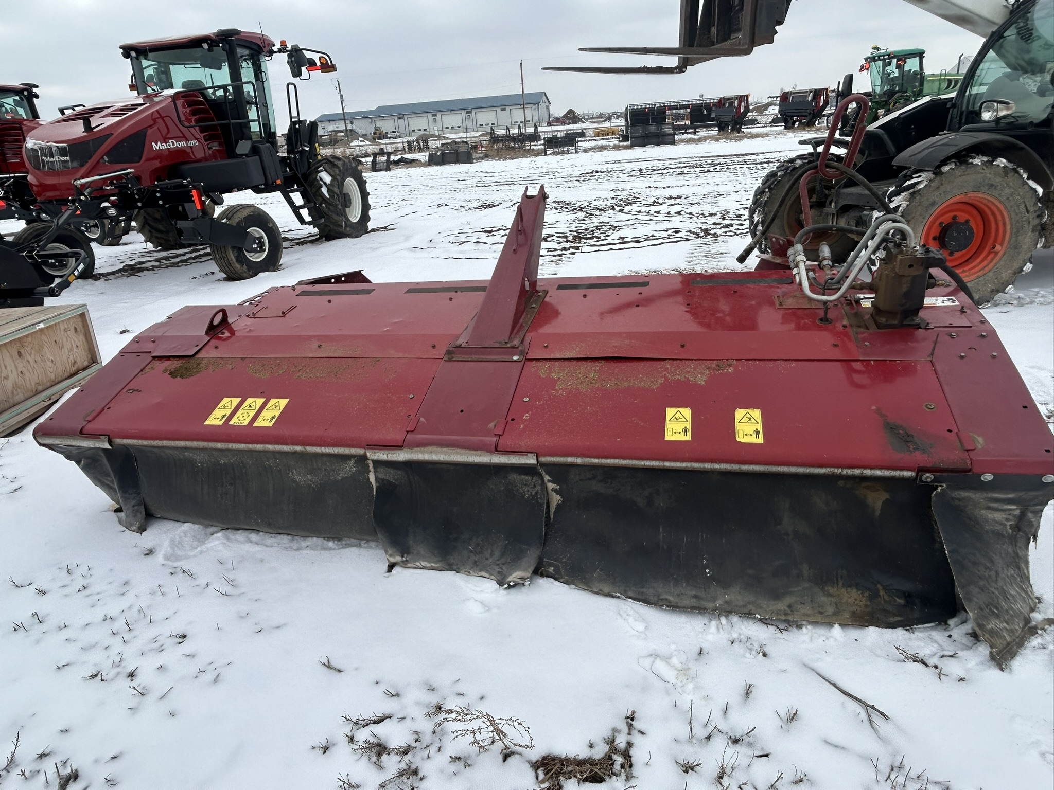 2011 MacDon R85 Mower Conditioner