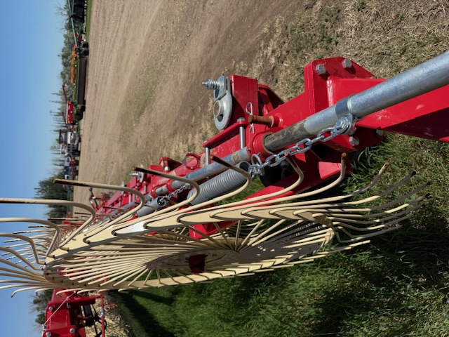 2022 Farm King RS18 Rake/Wheel