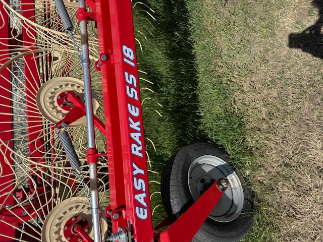 2022 Farm King RS18 Rake/Wheel