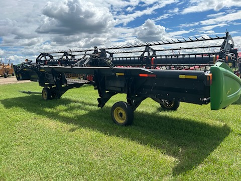 2013 John Deere 430D Header Attachment
