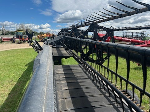 2013 John Deere 430D Header Attachment